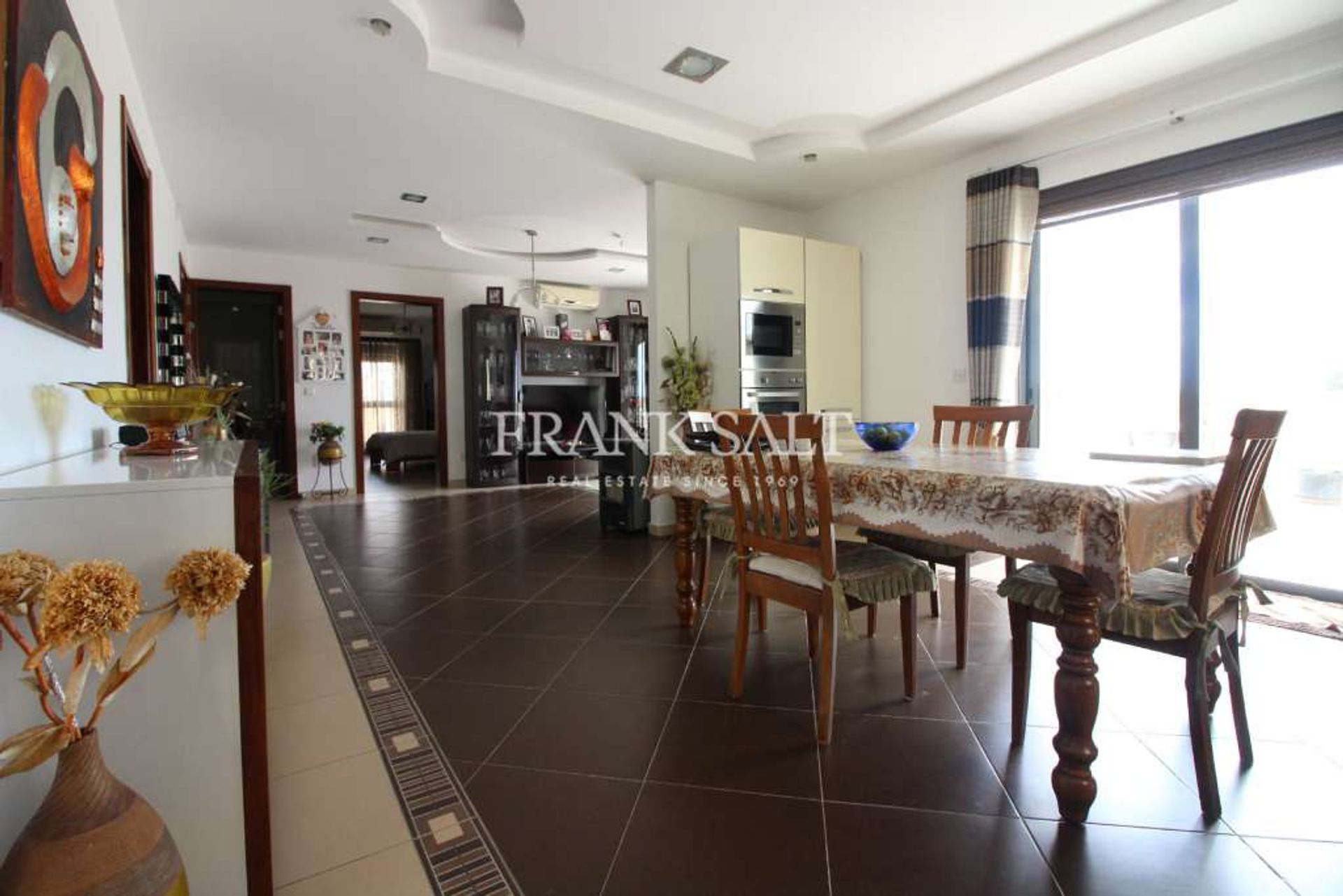 Condominium in Maghtab, Naxxar 10776045