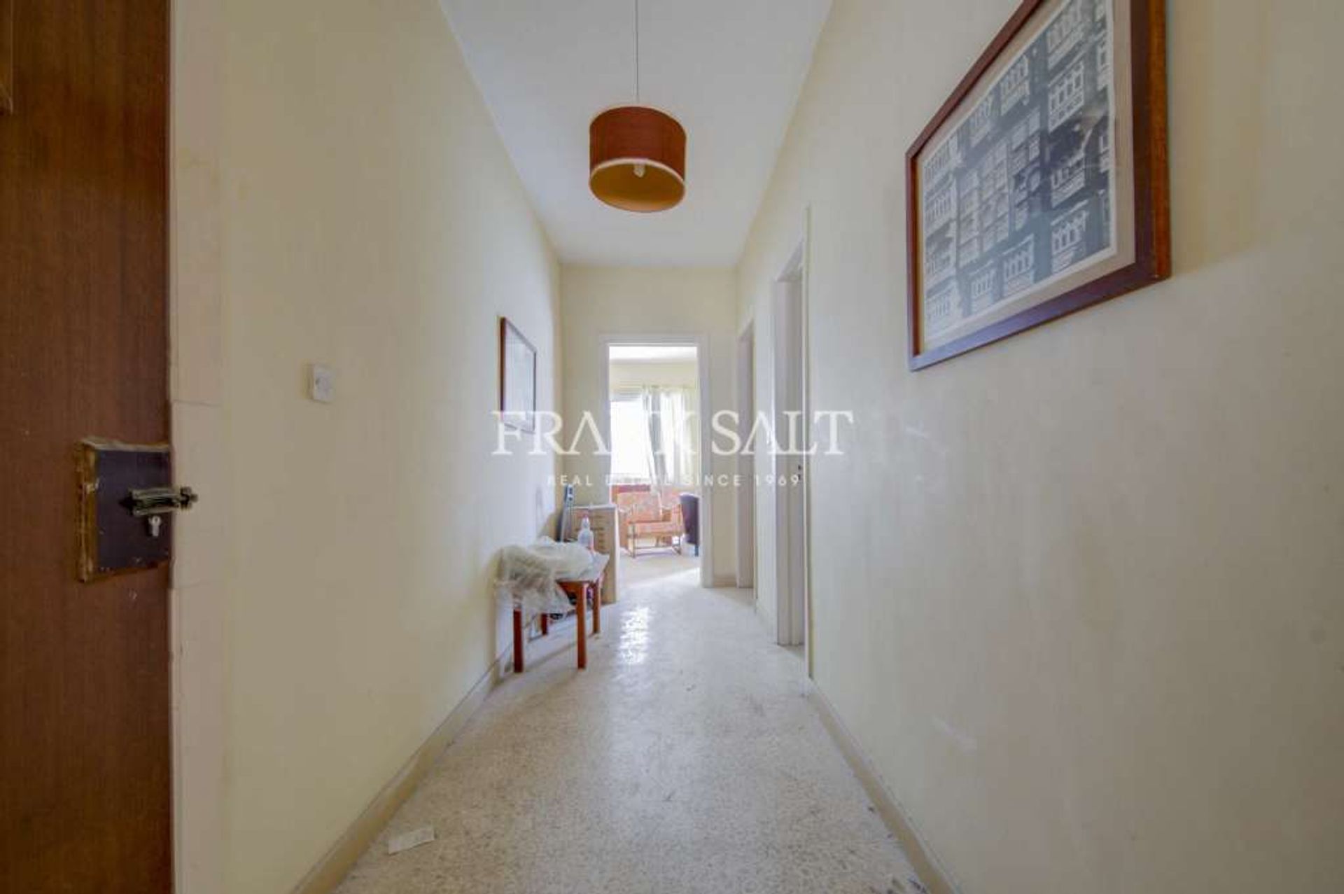 Condominium in San Giljan, San Giljan 10776551