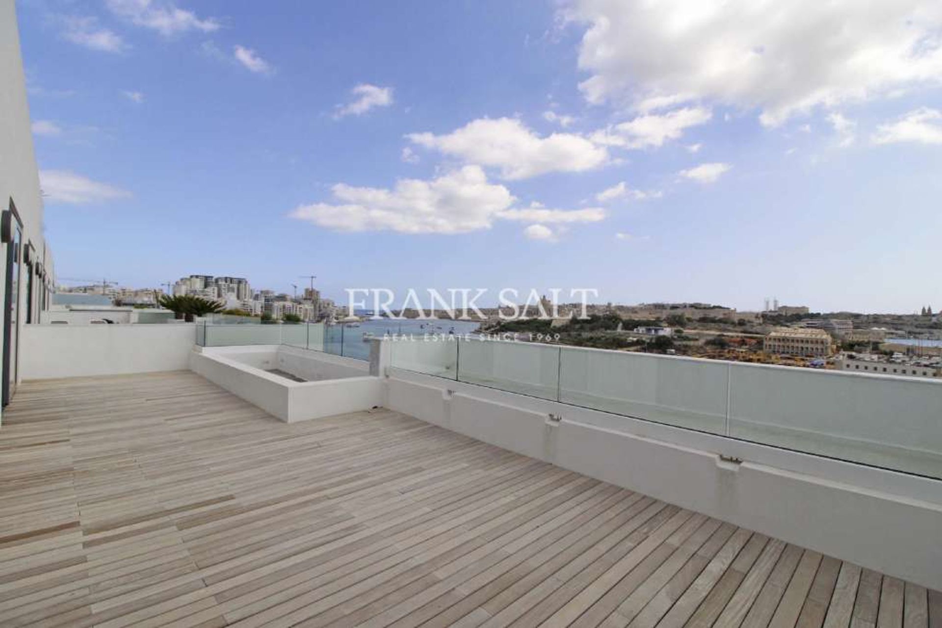 Condominium in Sliema, Sliema 10776690