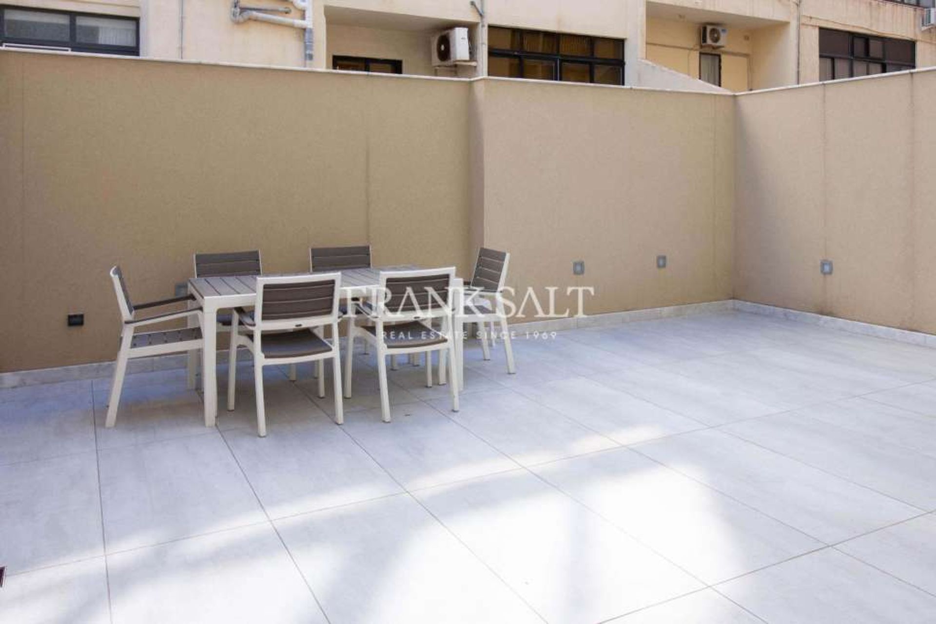 Condominium in Sliema,  10776729