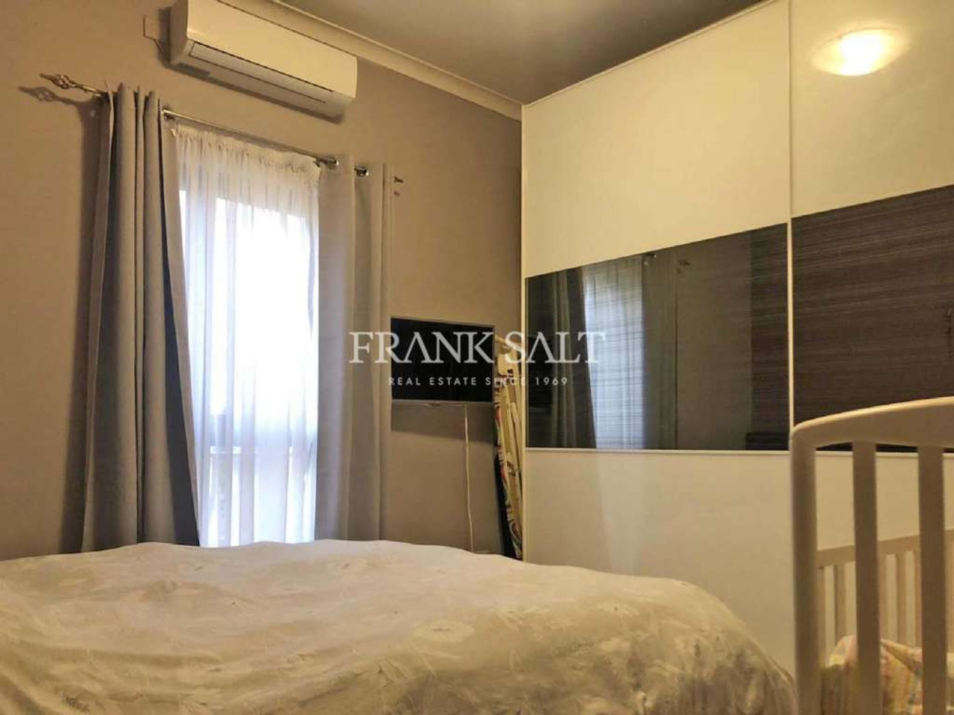 Condominio nel Naxxar,  10776836