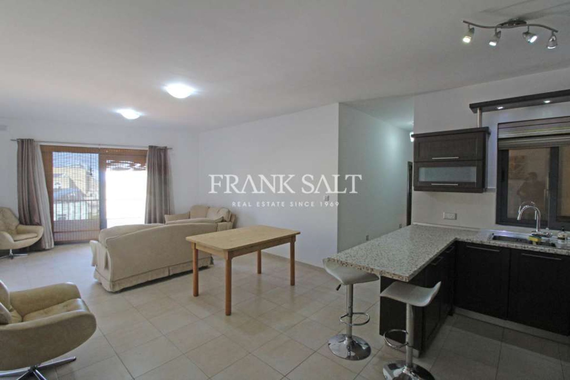 Condominium dans Has-Sajd, Zabbar 10776905