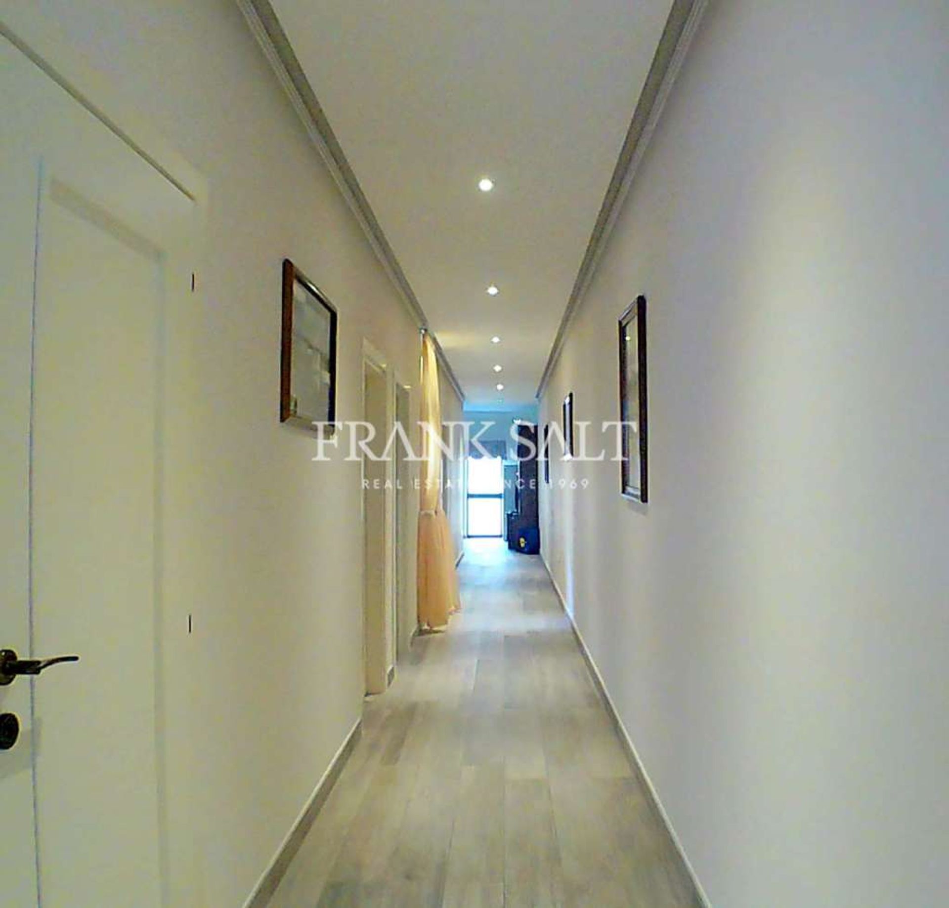 Condominio en San Gwann, San Gwann 10776949