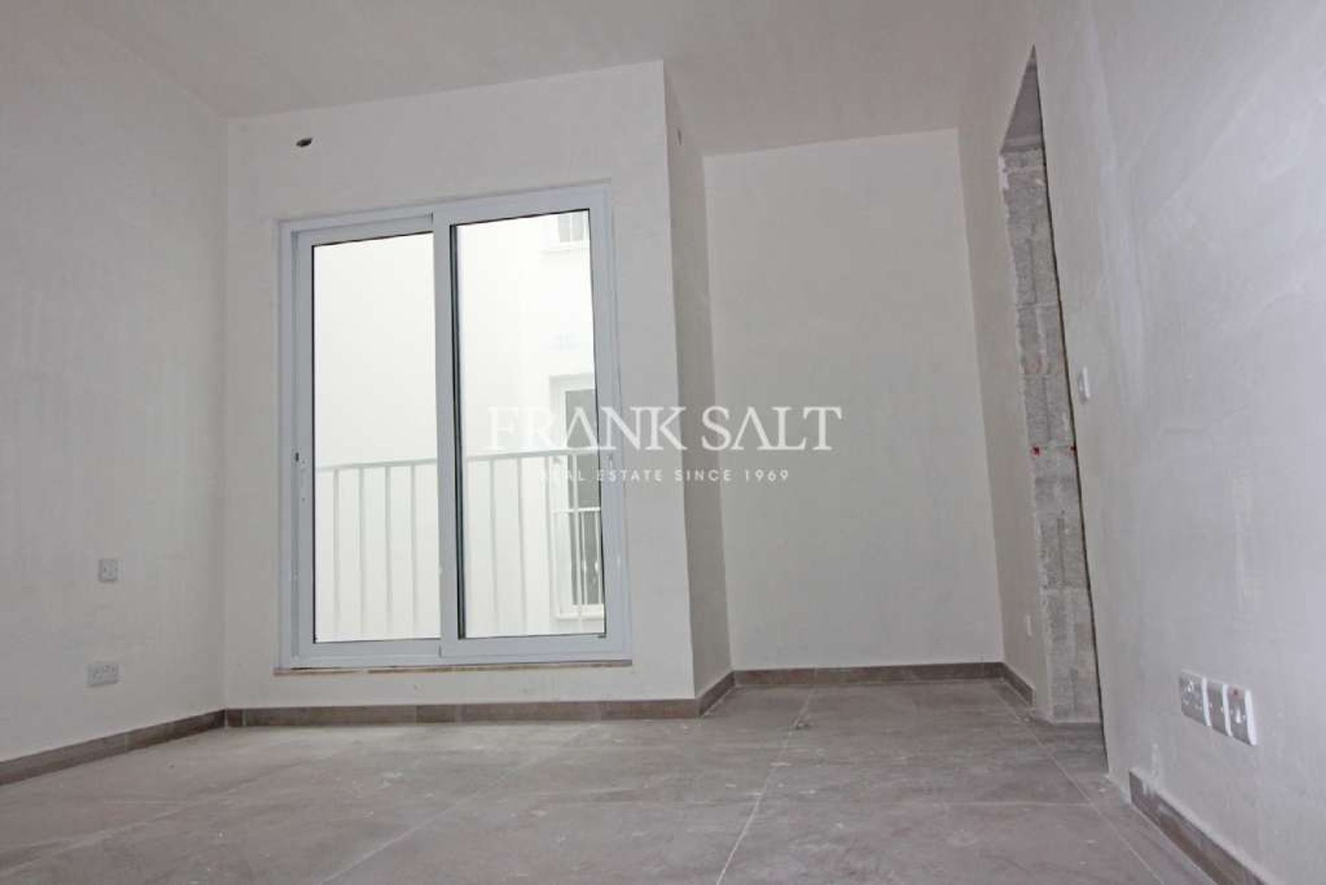 Condominium in San Giljan, San Giljan 10777209