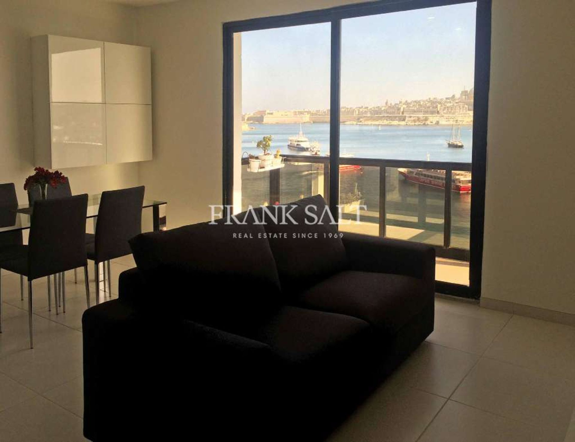 Osakehuoneisto sisään Sliema, Sliema 10777302