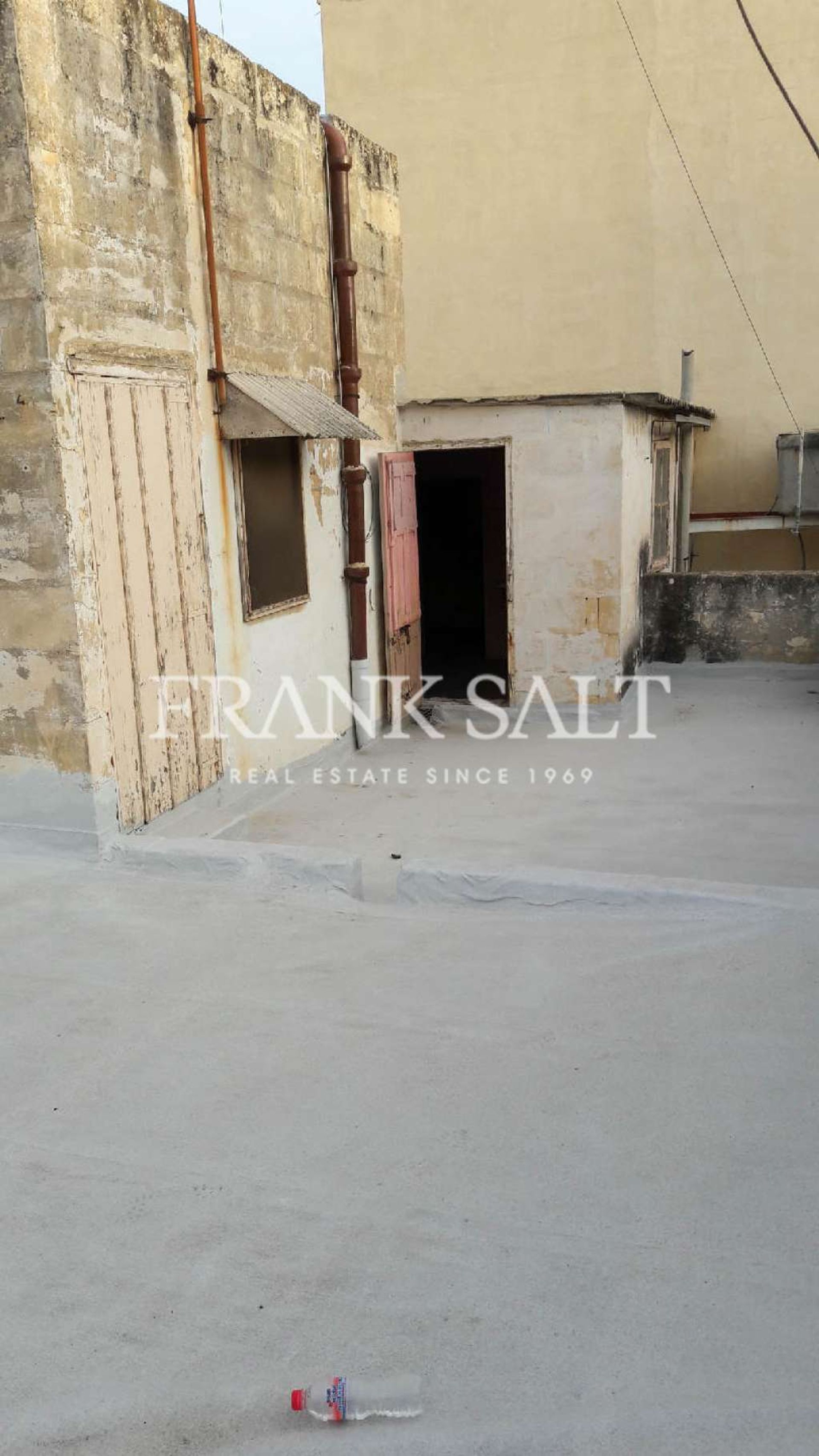 Συγκυριαρχία σε Tarxien, Tarxien 10777553