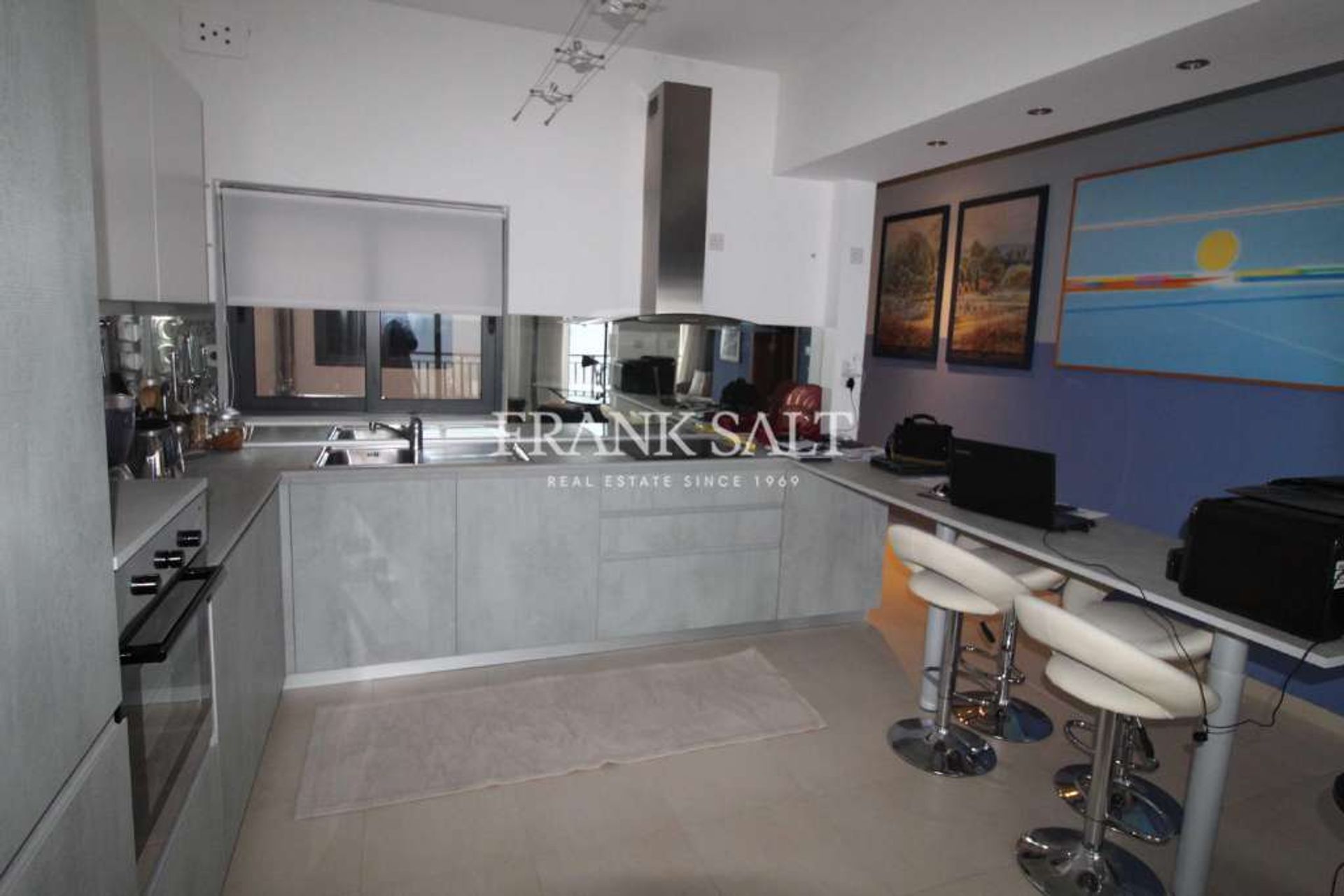 Condominium dans Xgħajra,  10777955