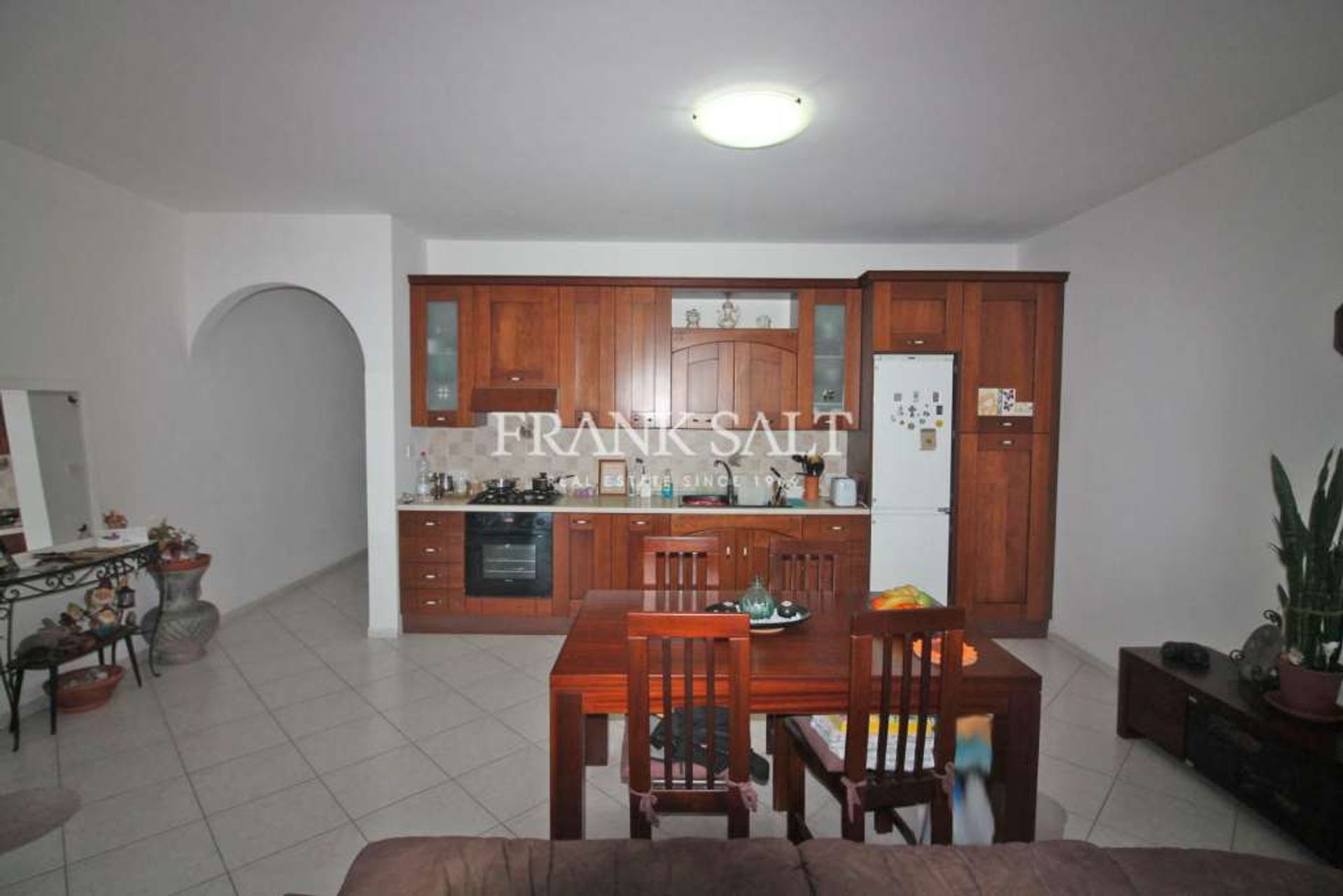 Condominio en Lija,  10778028