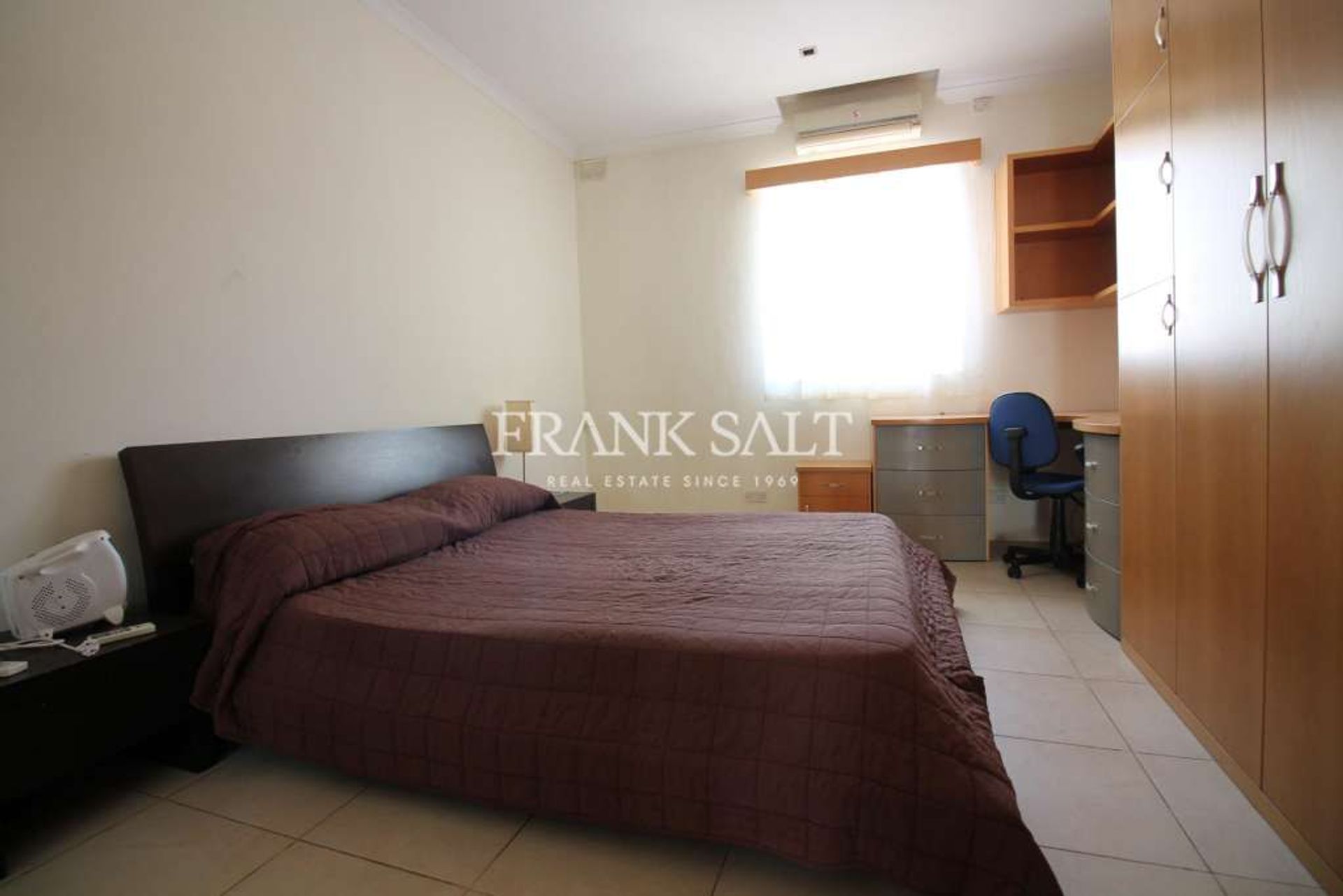 Condominium in San Giljan, San Giljan 10778059