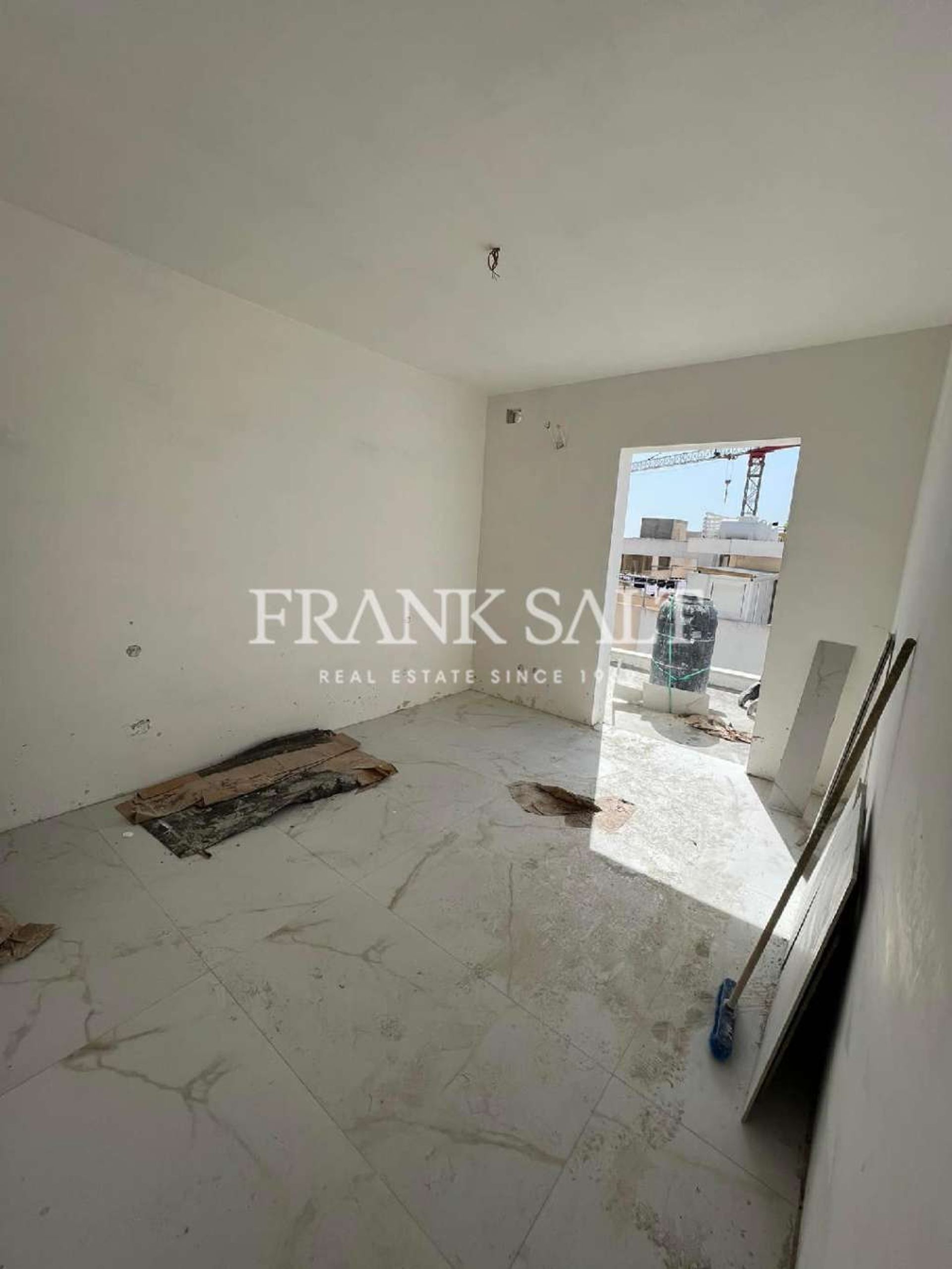 Condominium in Mosta,  10778608