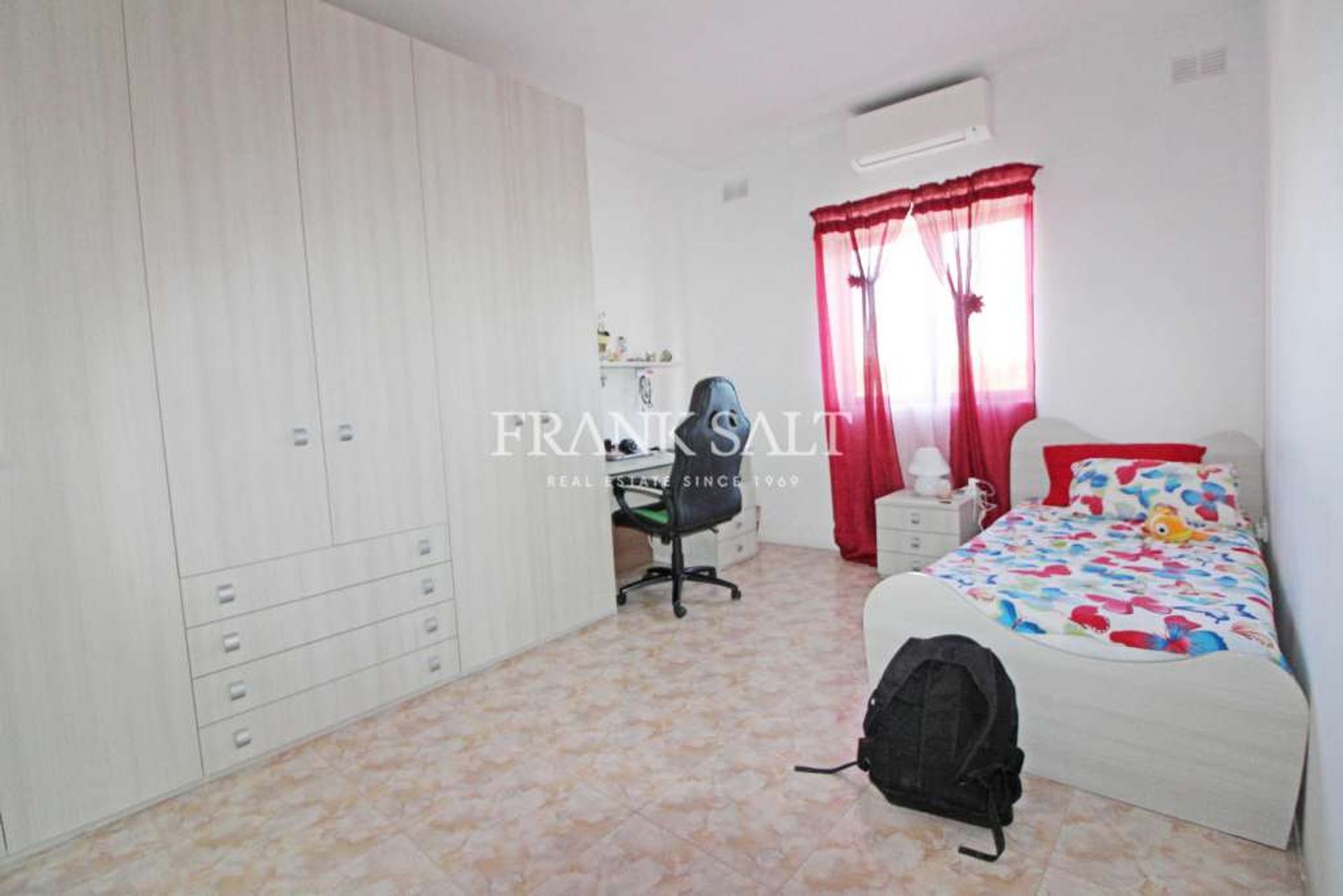 Condominio en Qormi,  10778633