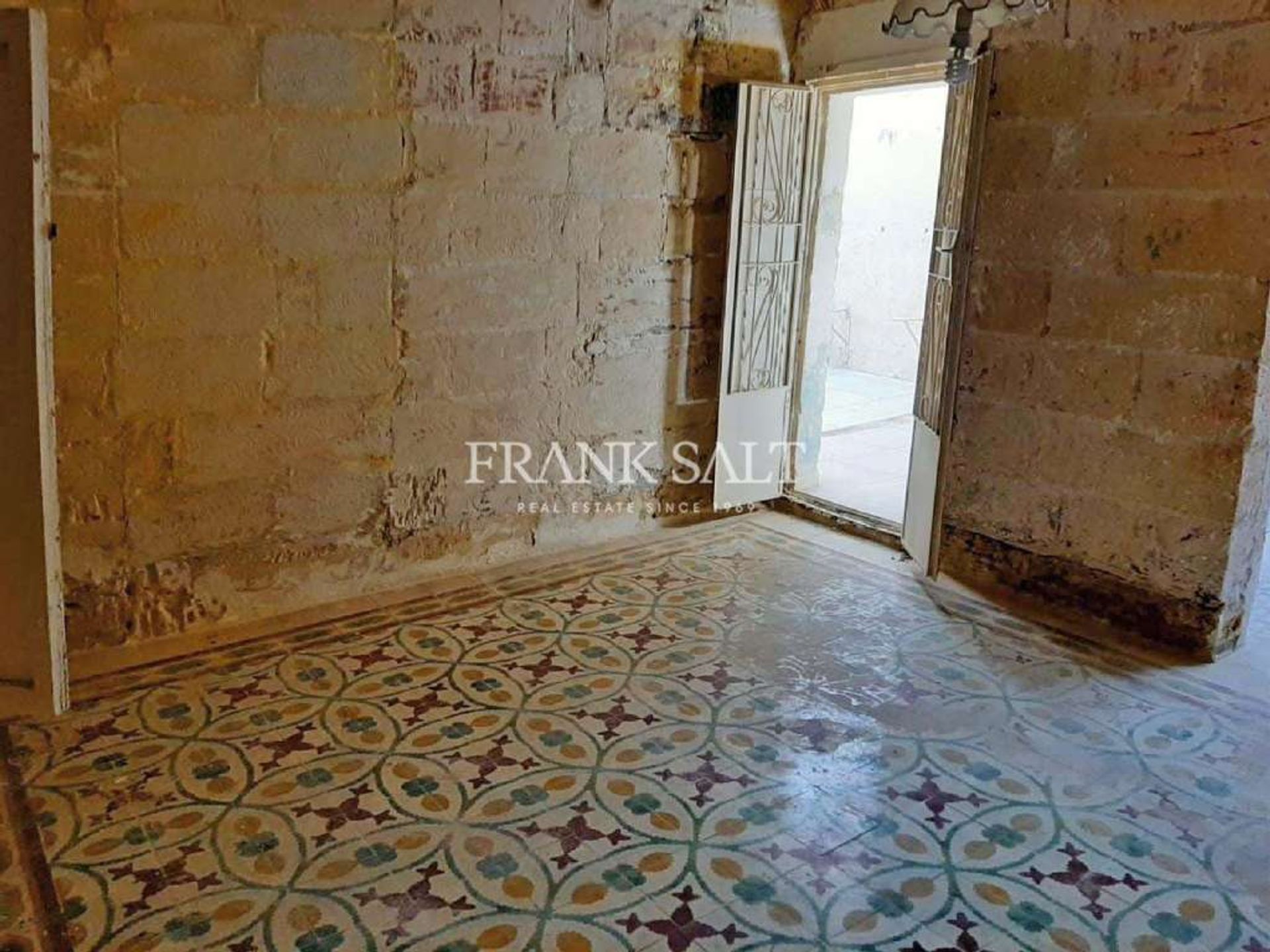 Rumah di Qormi,  10778884