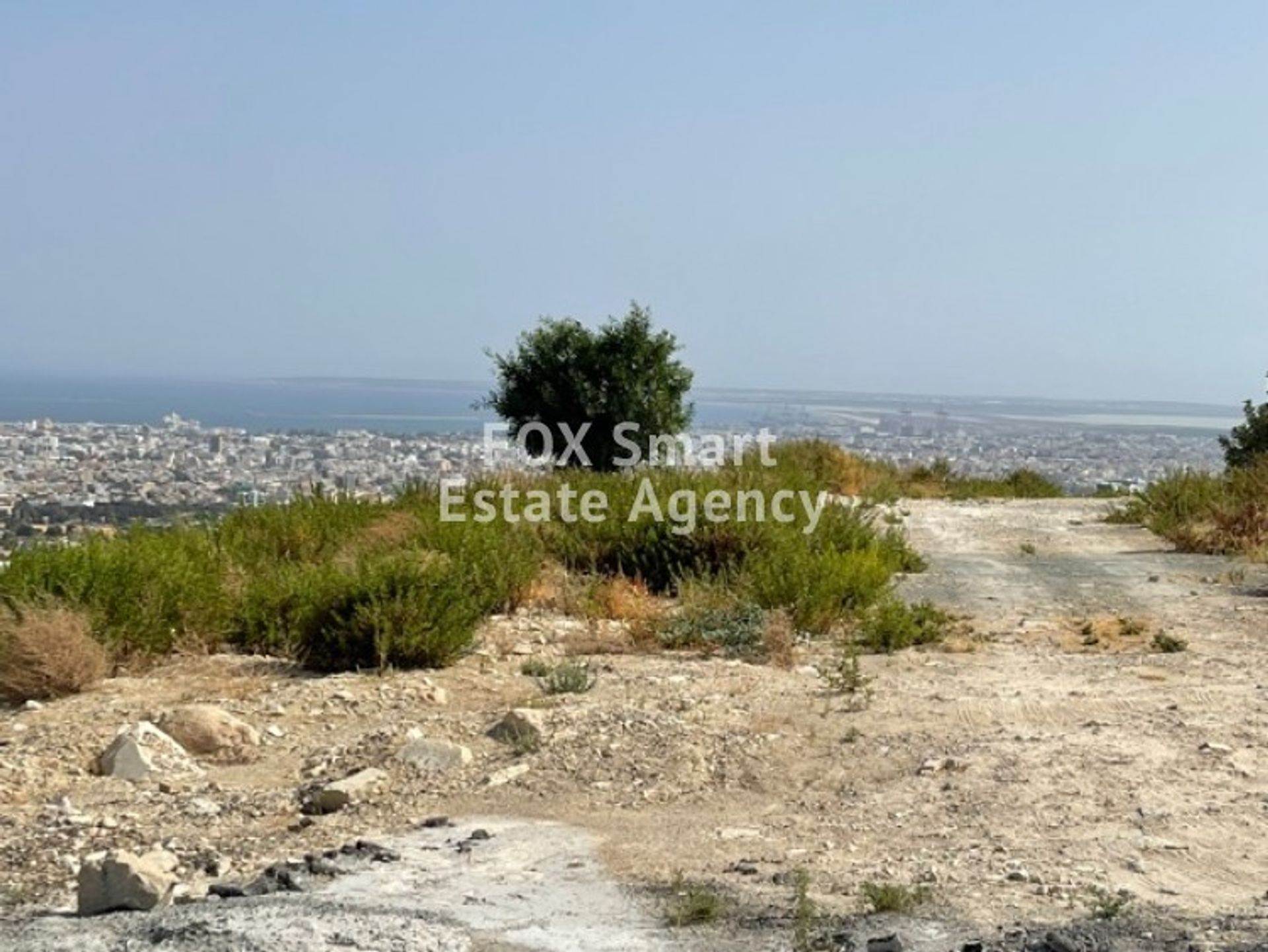 土地 在 Agios Athanasios, Limassol 10779597