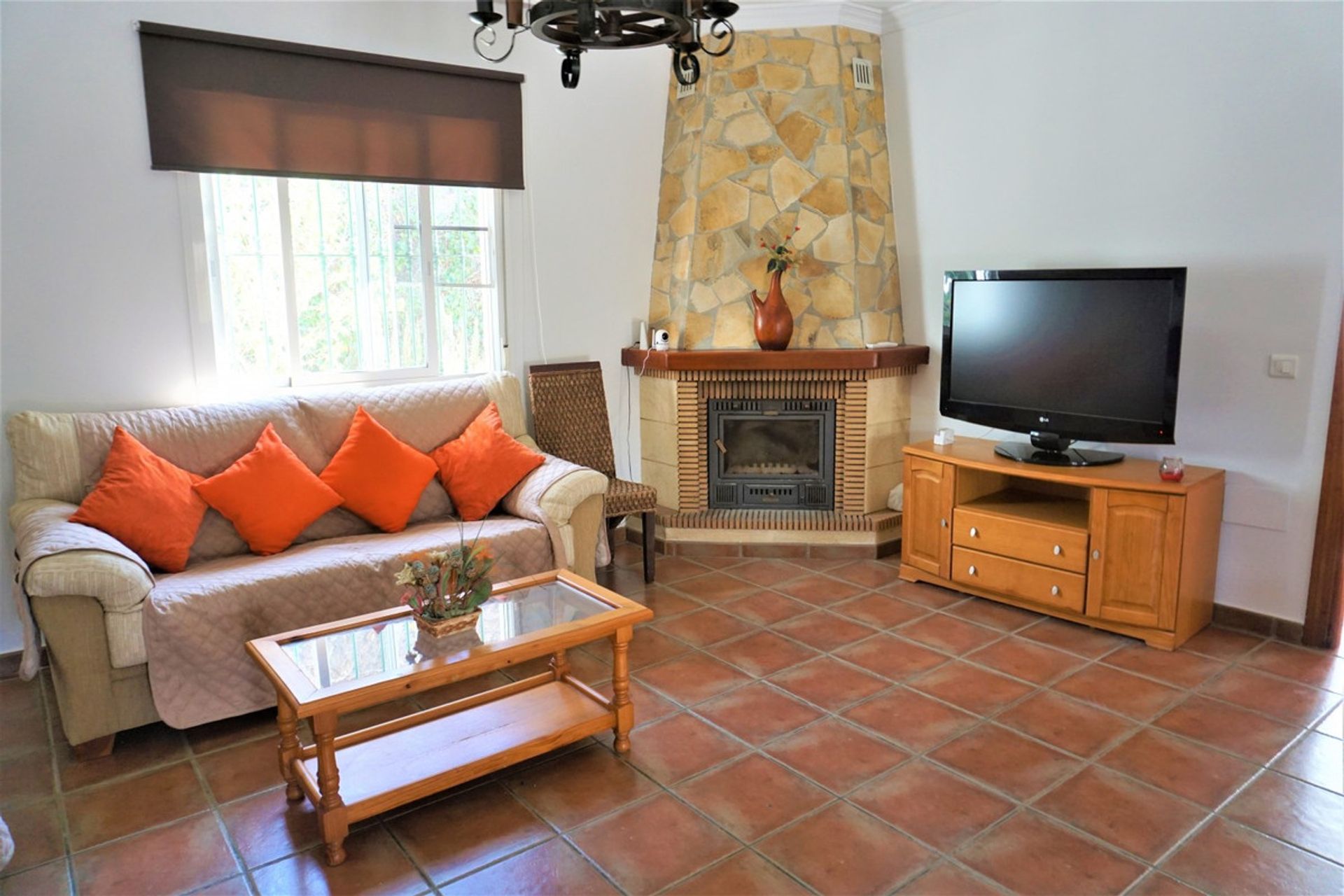 Huis in Canillas de Aceituno, Andalucía 10779673