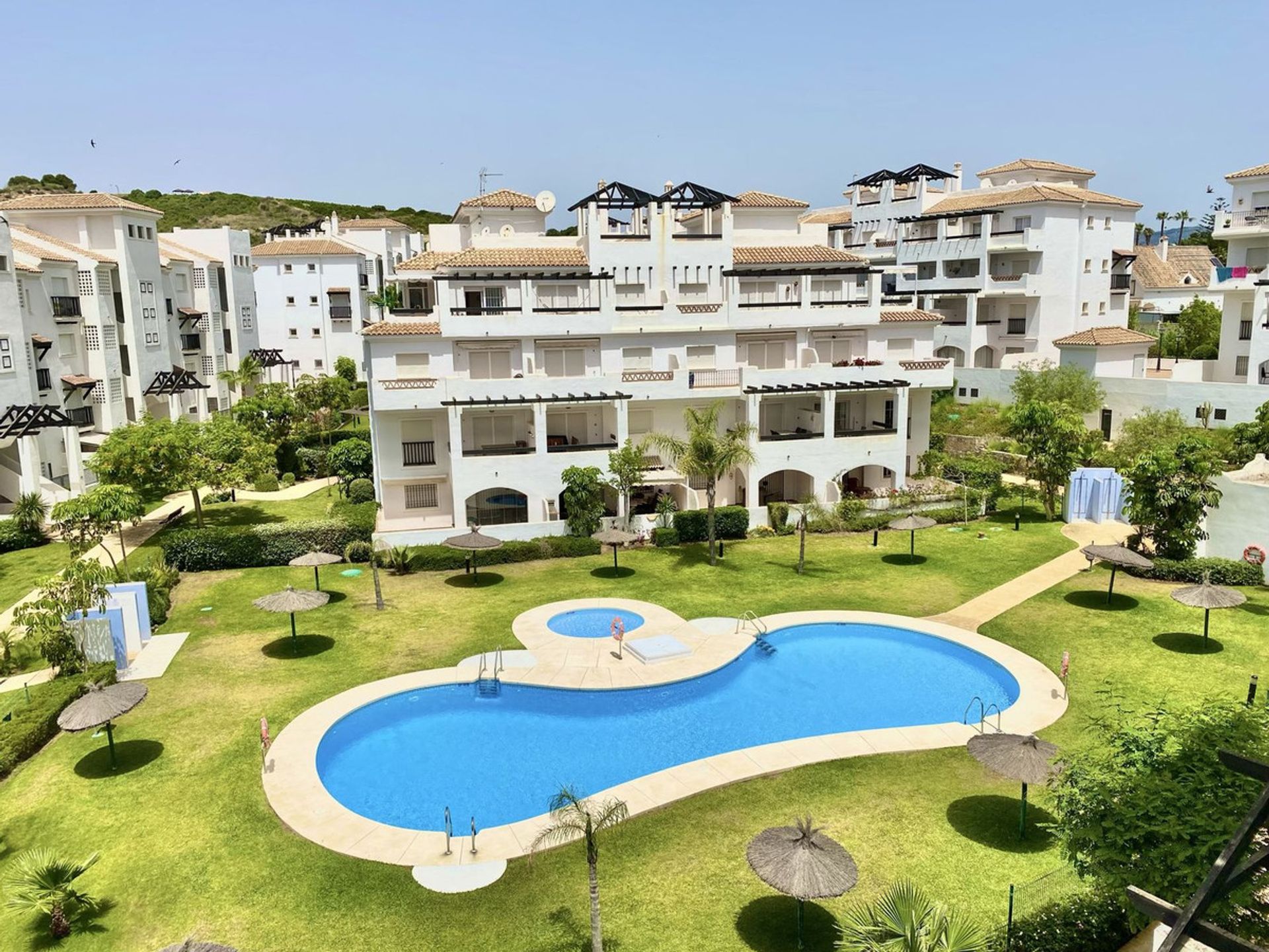 Condominium in Castillo de Sabinillas, Andalusia 10779747