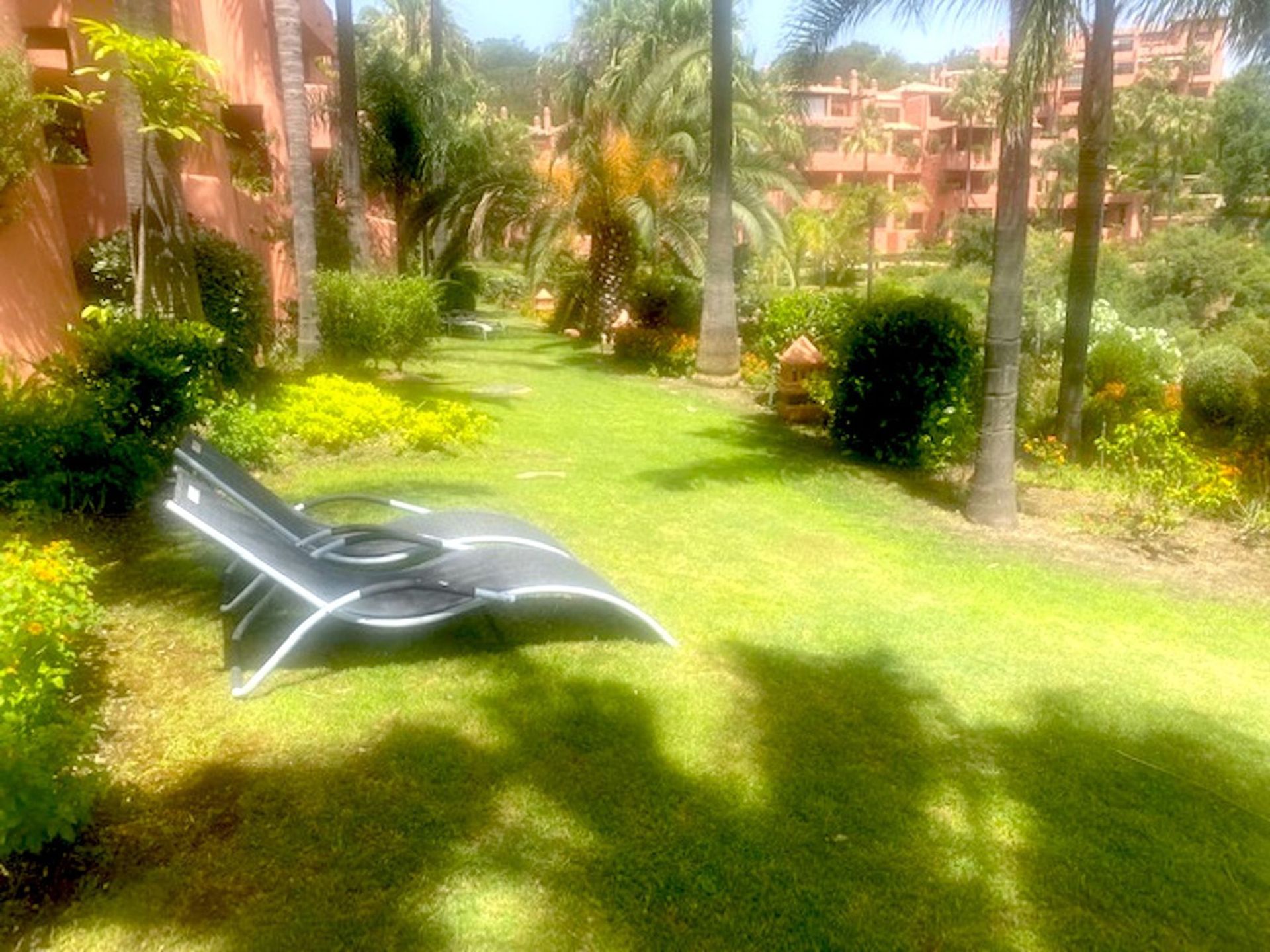 Condominium in Marbella, Andalucía 10779778