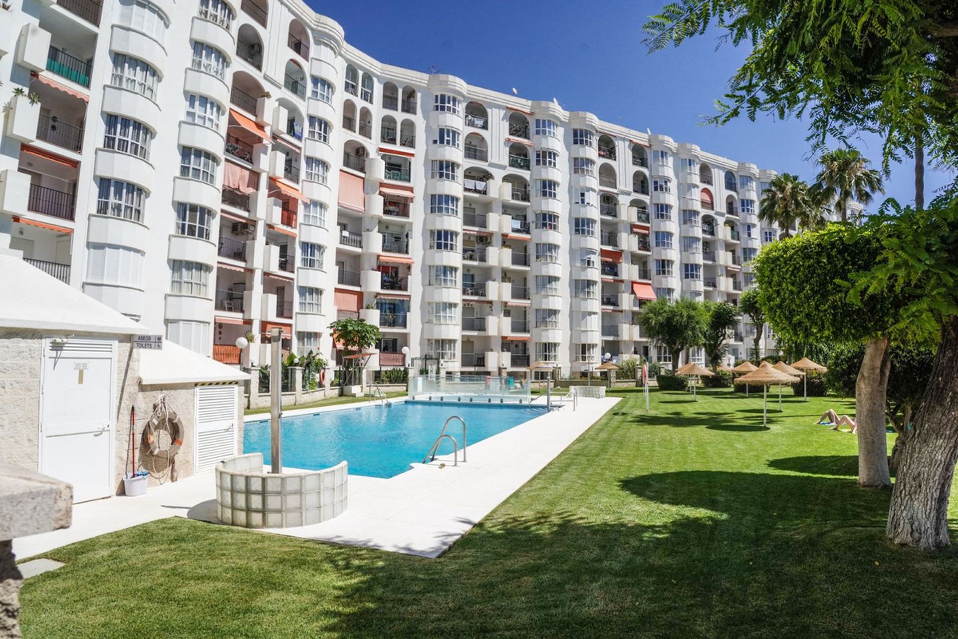 Condominium in Fuengirola, Andalusia 10779844