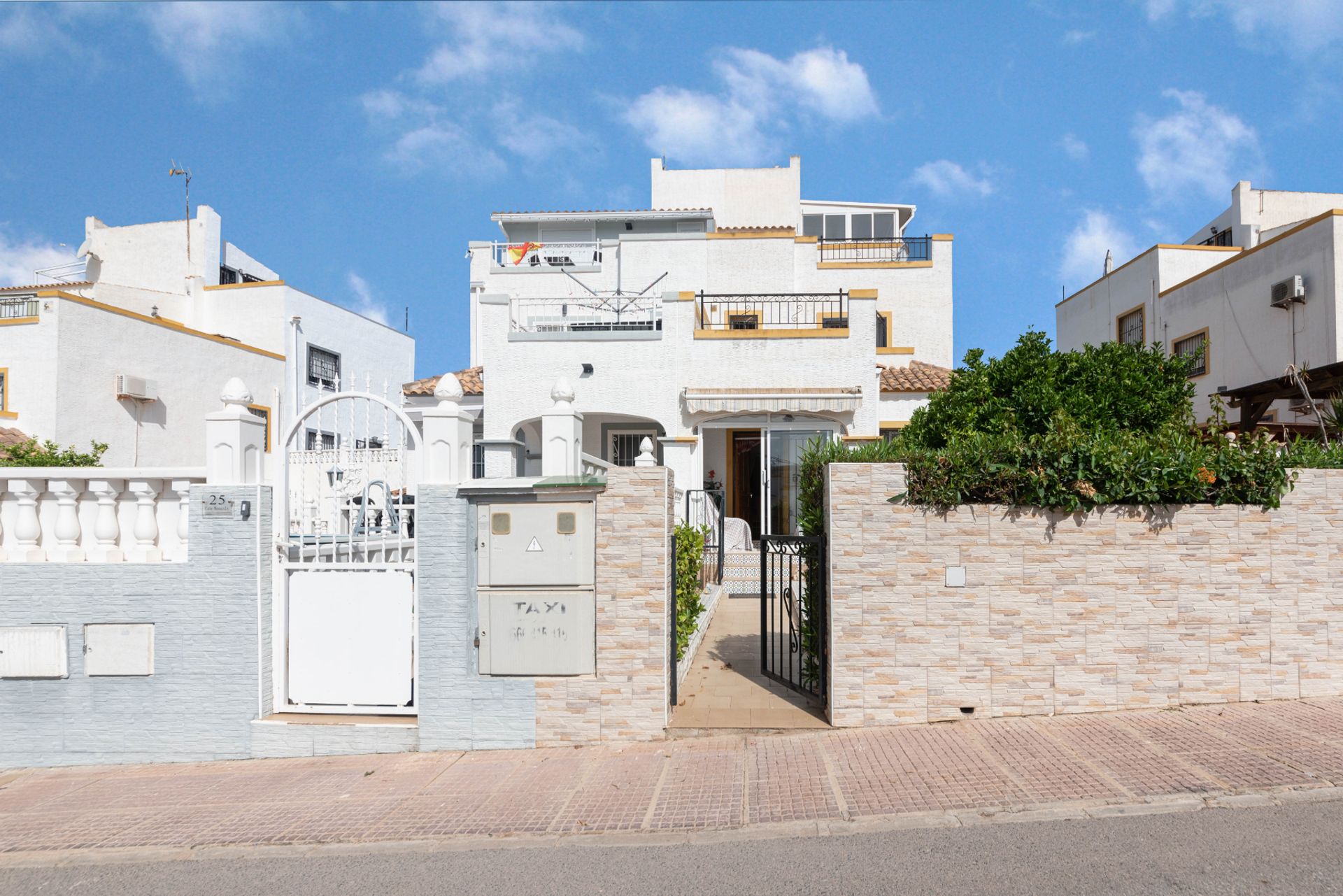 Haus im La Marina, Valencia 10779887