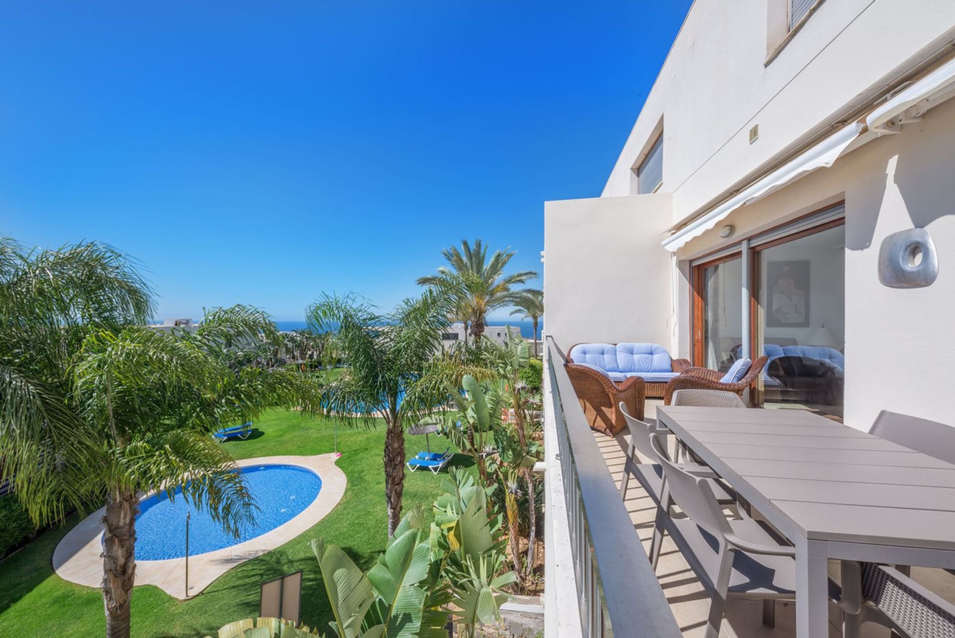 Condominium in Marbella, Andalucía 10779961