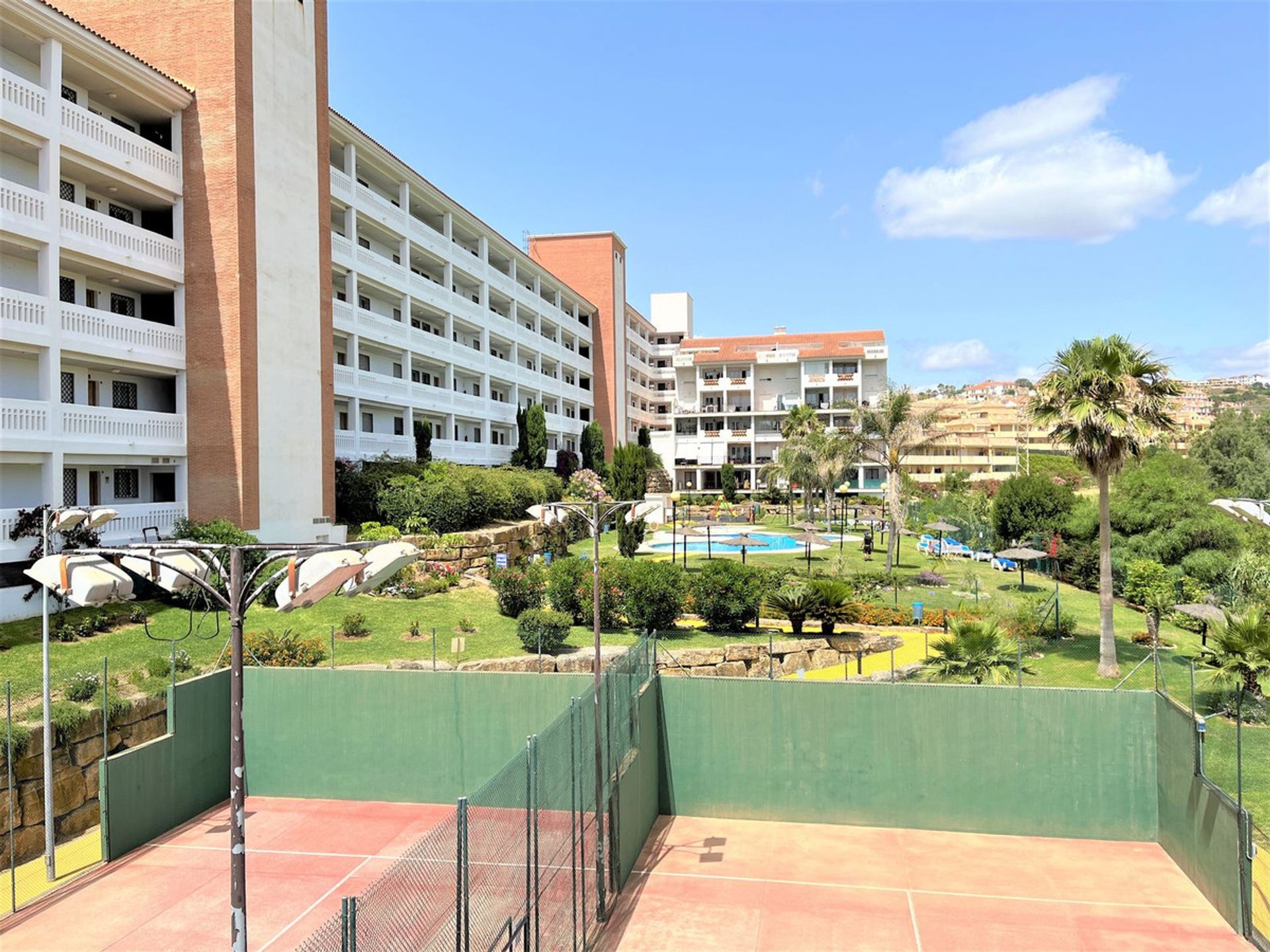 Condominium dans Manilva, Andalucía 10780179