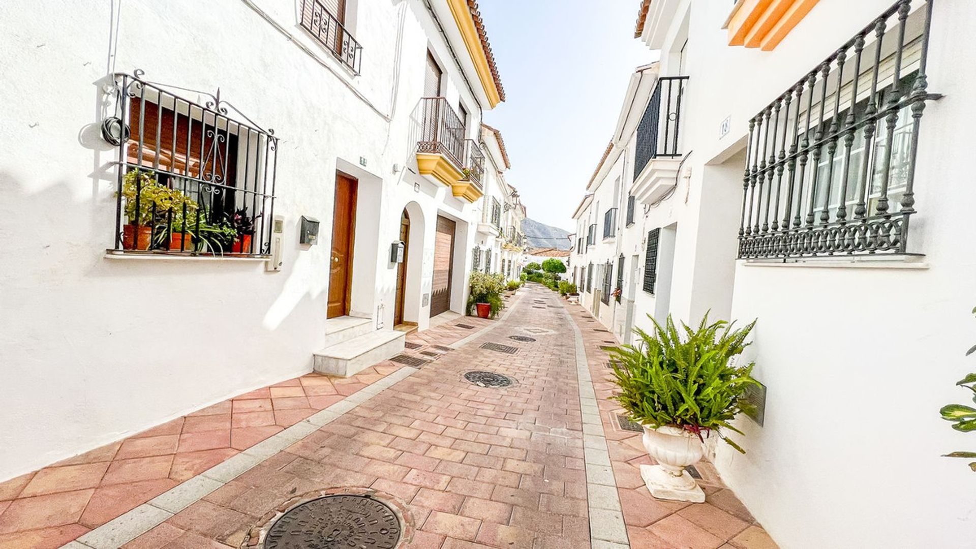 Casa nel Benalmádena, Andalucía 10780188