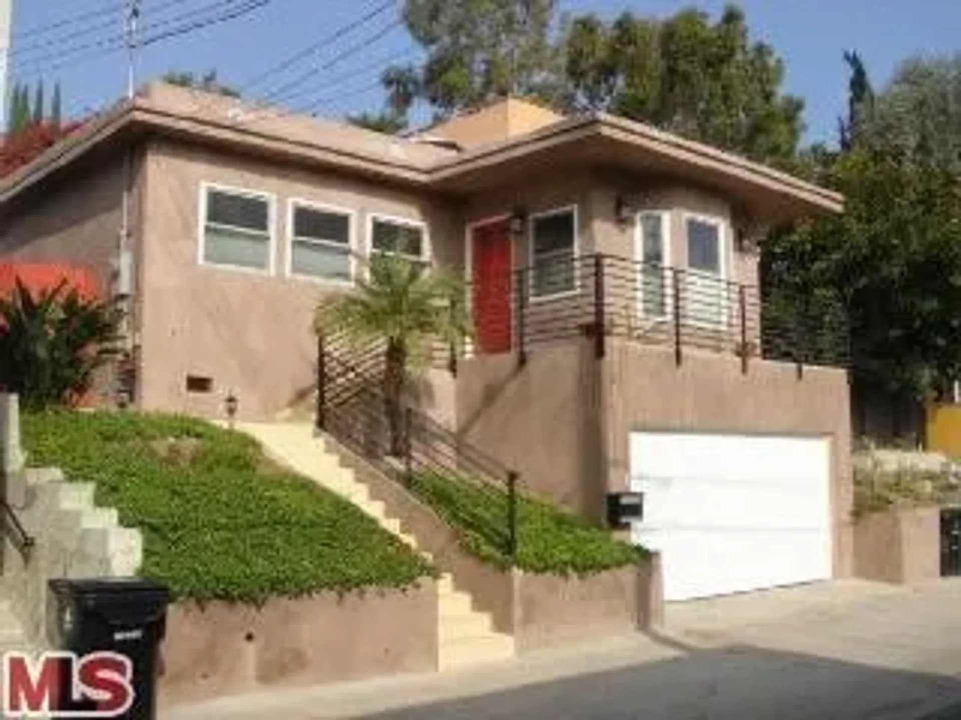 住宅 在 Los Angeles, 1515 Rendall Place 10780372