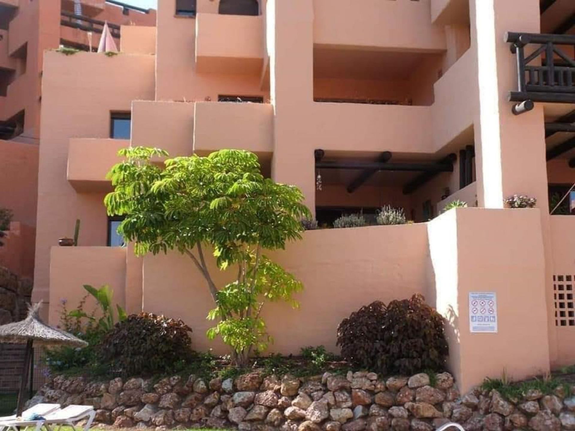 Condominium in San Luis de Sabinillas, Andalusia 10780735