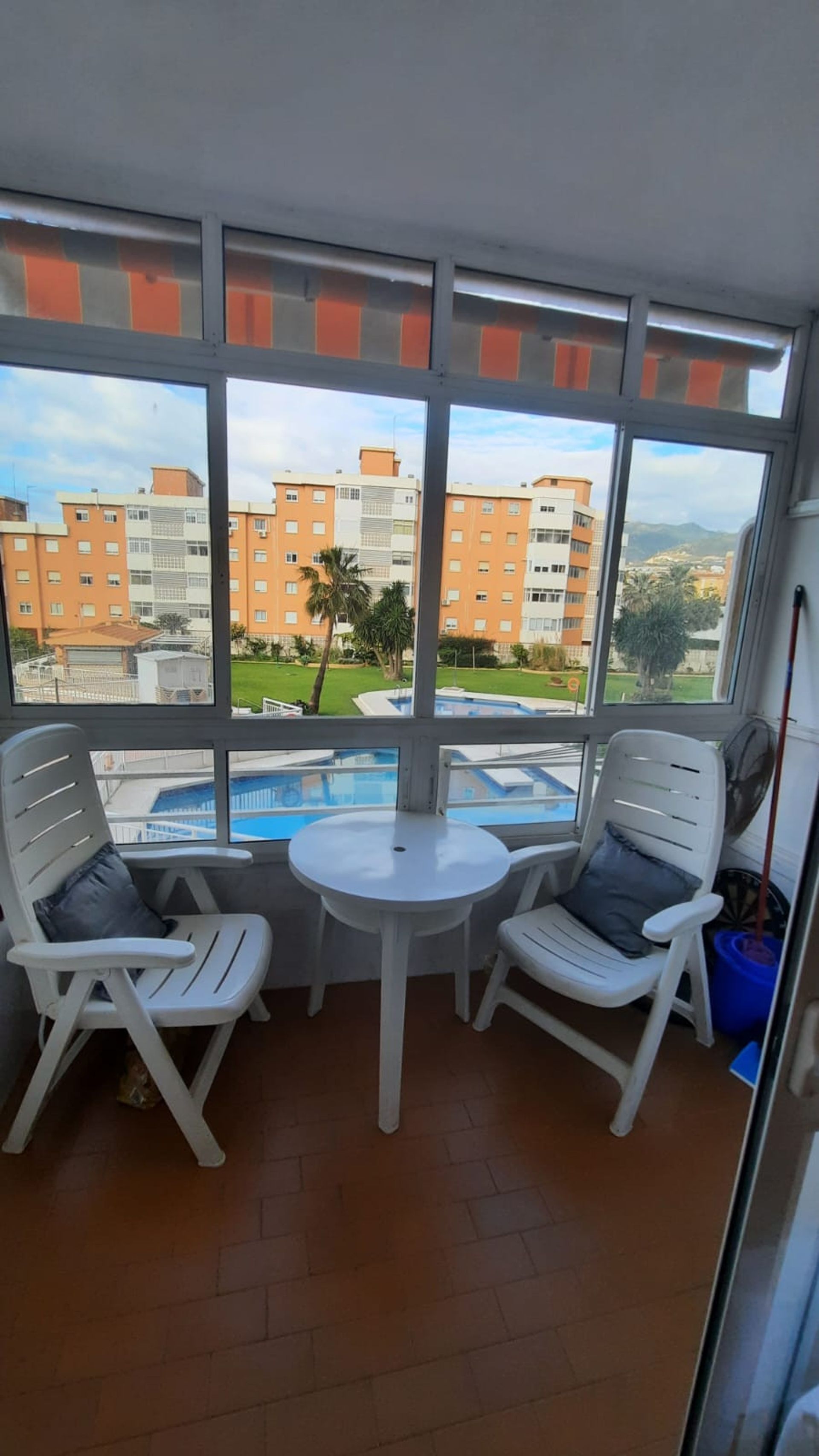 Condominium in Alhaurín de la Torre, Andalucía 10781019