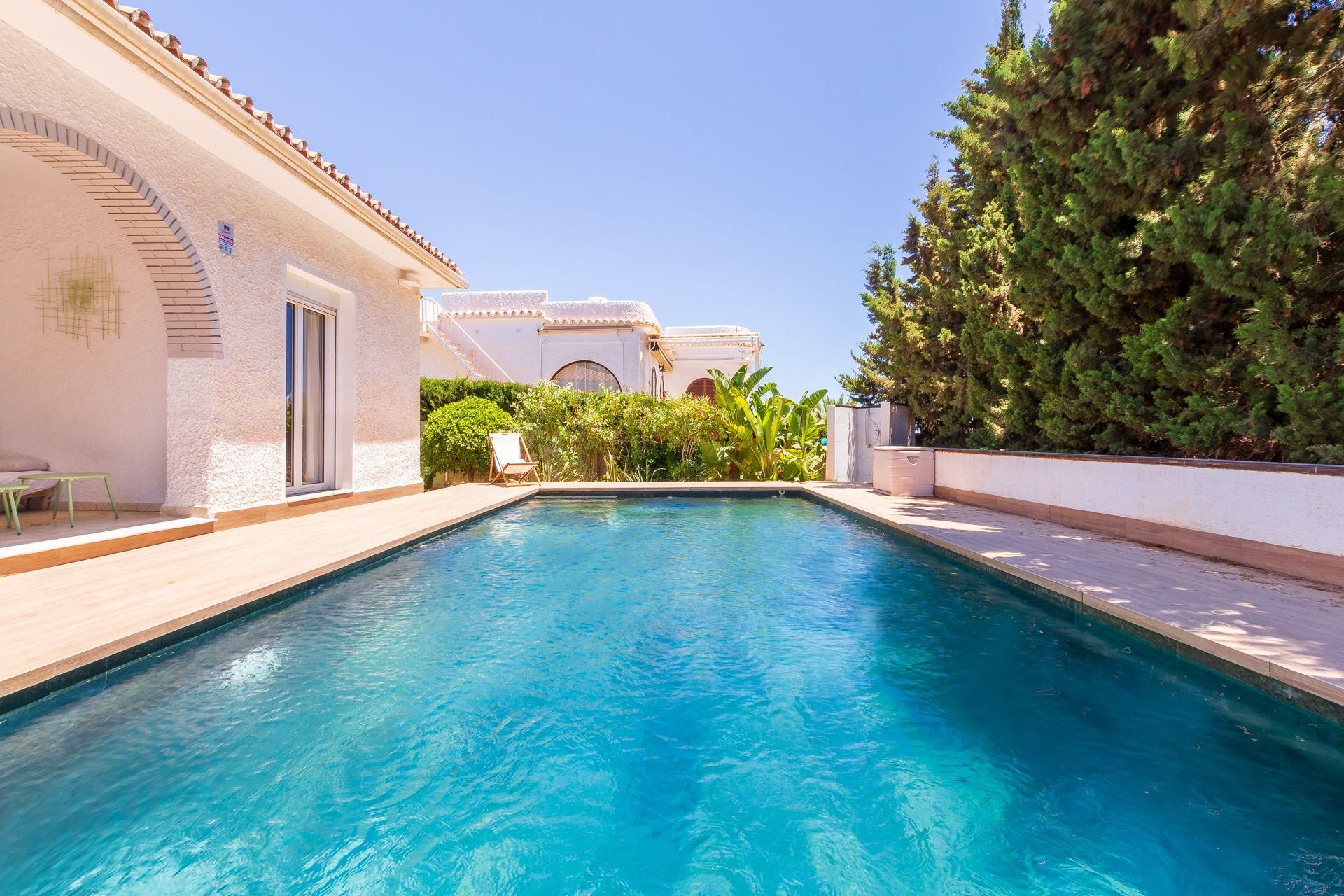 House in Rincón de la Victoria, Andalucía 10781145