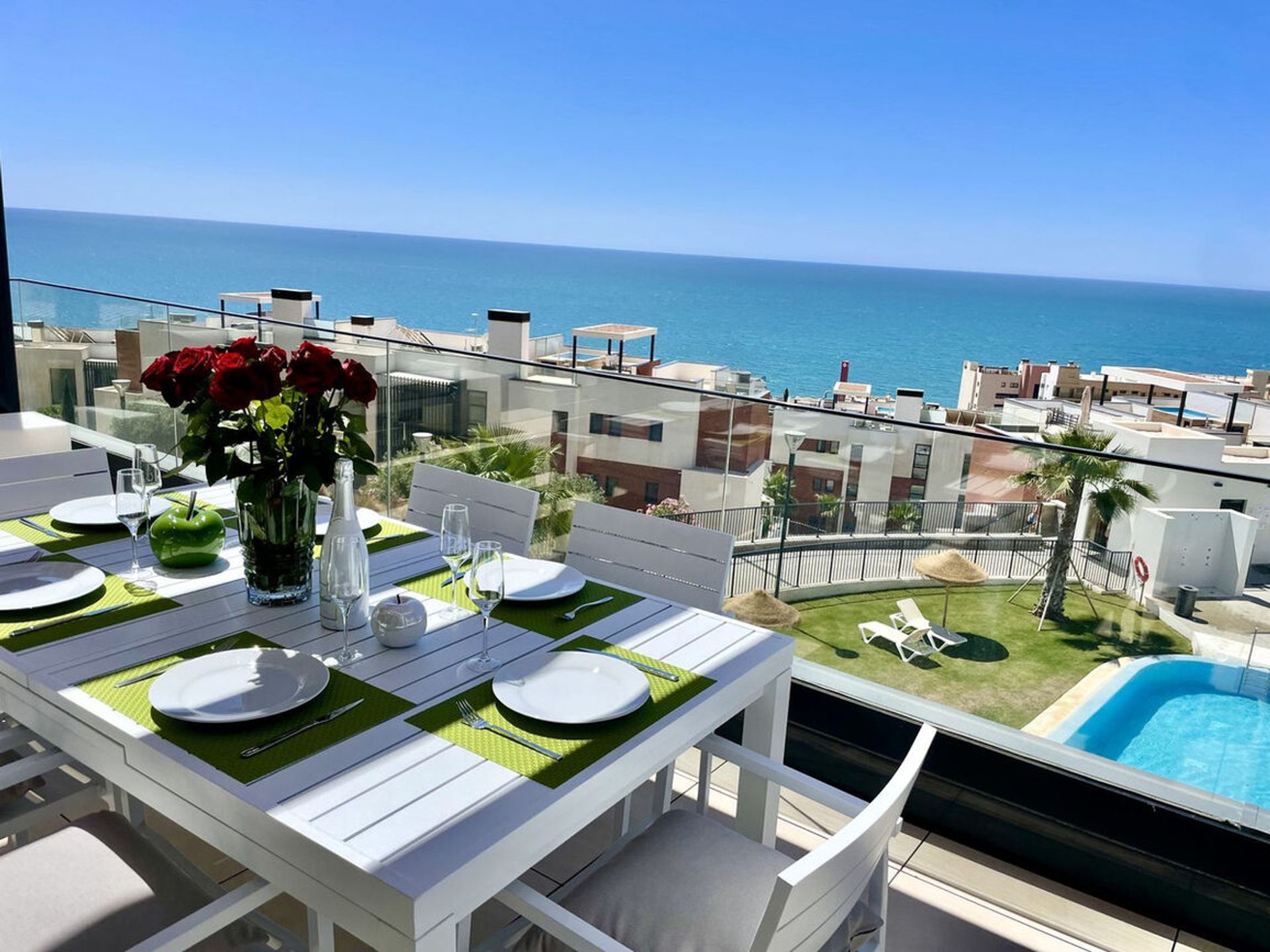 Condominio nel Santa Fe de los Boliches, Andalusia 10781273