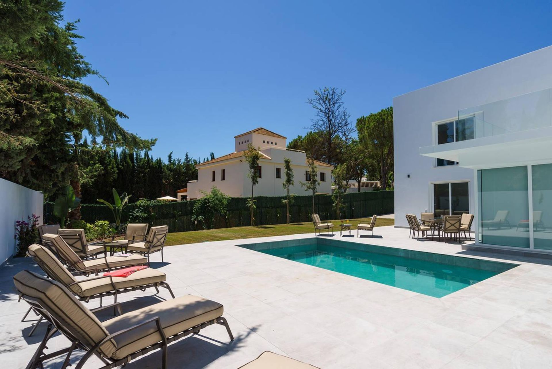 Casa nel Marbella, Andalucía 10781397