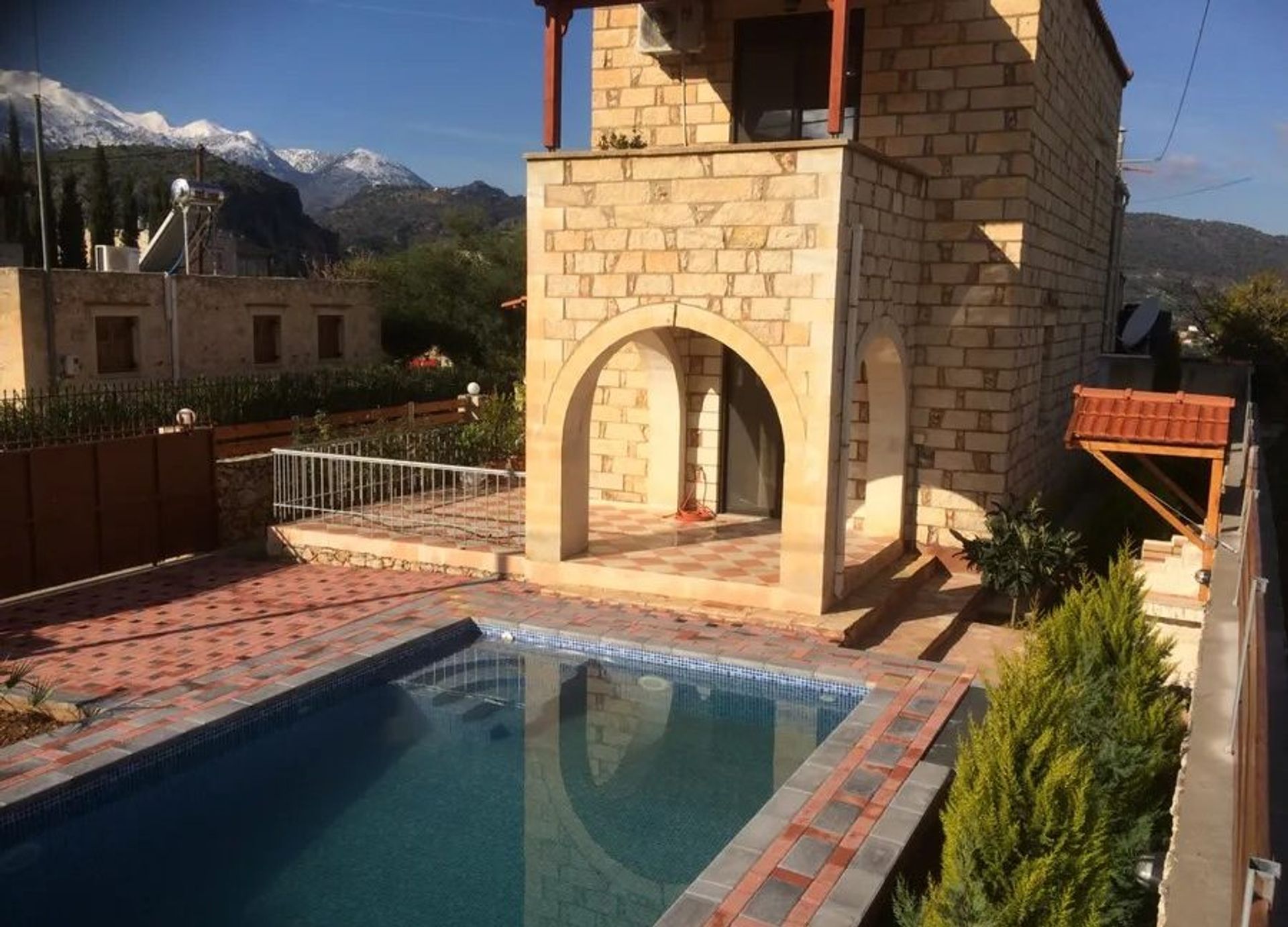 casa en Neo Chorio, Crete,  10781459