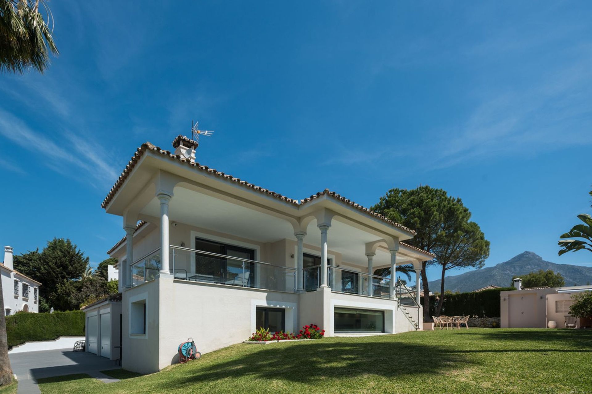 Haus im Marbella, Andalucía 10781556