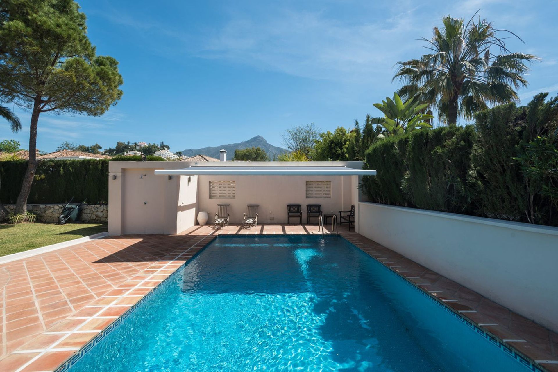 Haus im Marbella, Andalucía 10781556