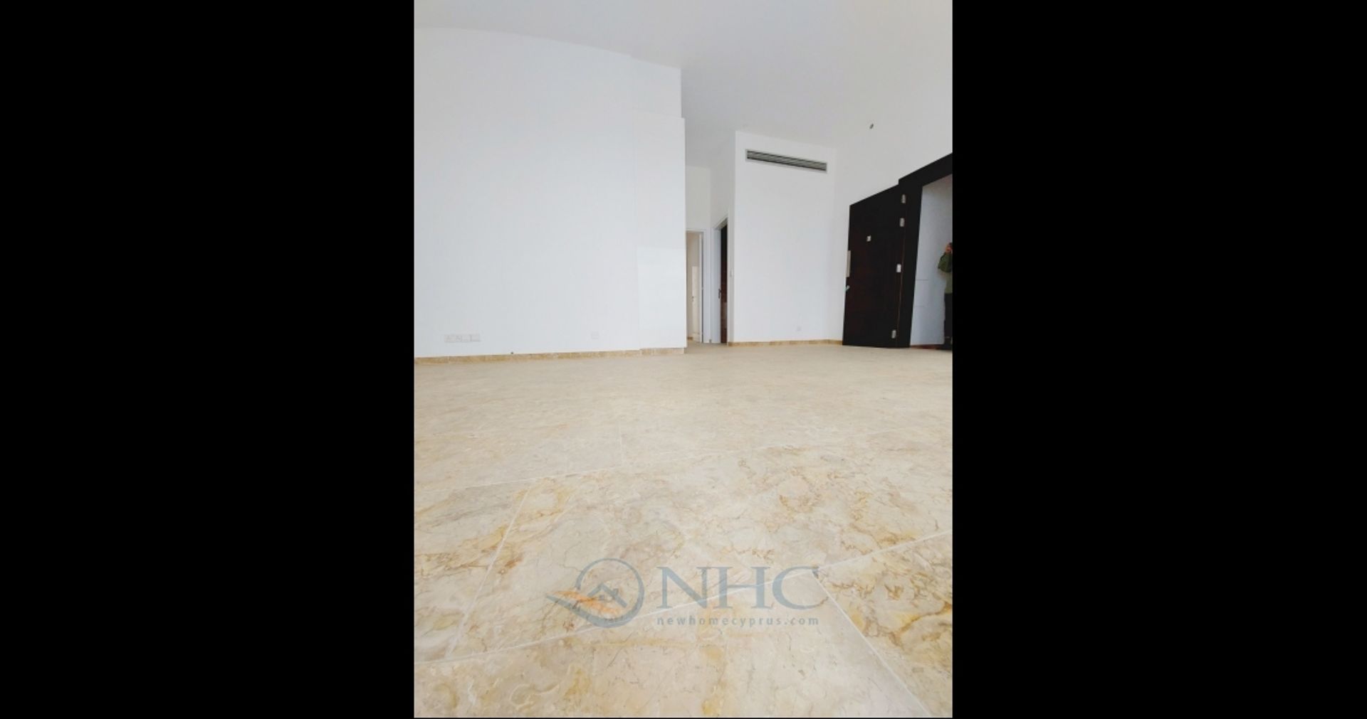 Condominio nel Kissonerga, Paphos 10782250