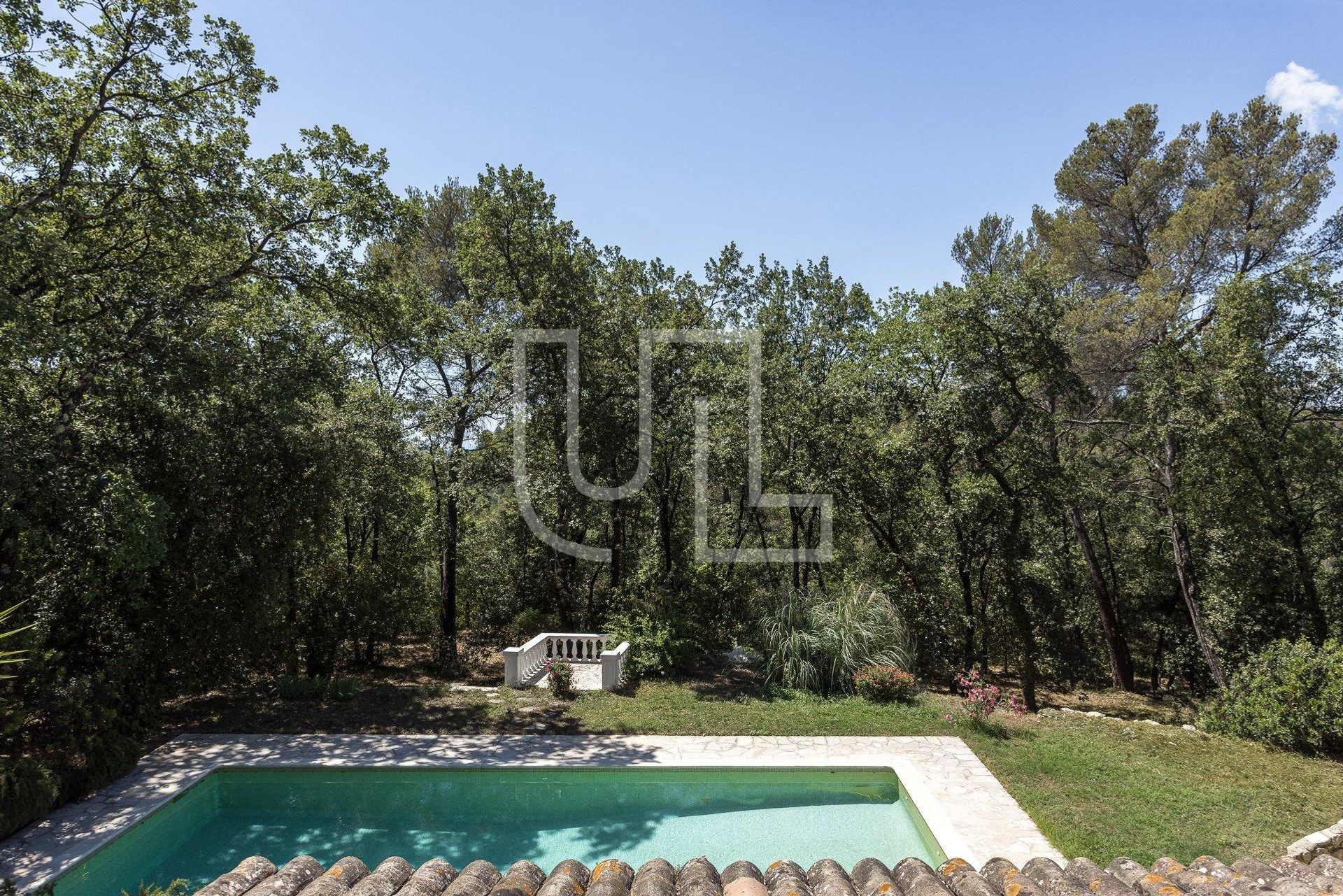 Rumah di Tourrettes-sur-Loup, Provence-Alpes-Cote d'Azur 10782383