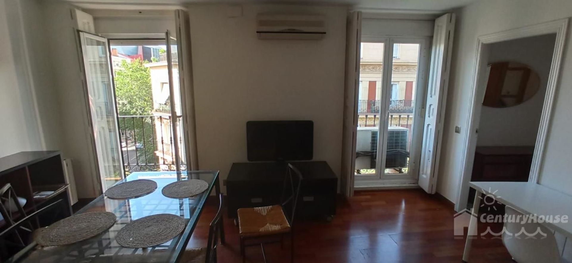 Condominium dans Moncloa, Madrid 10782431