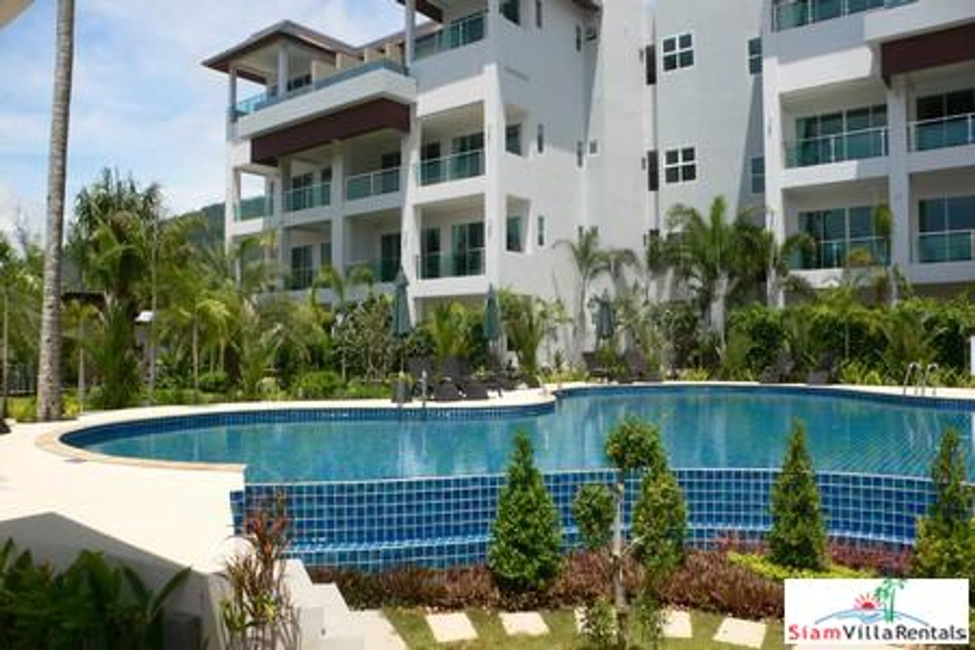 Condominium in Ban Choeng Thale, Phuket 10782539