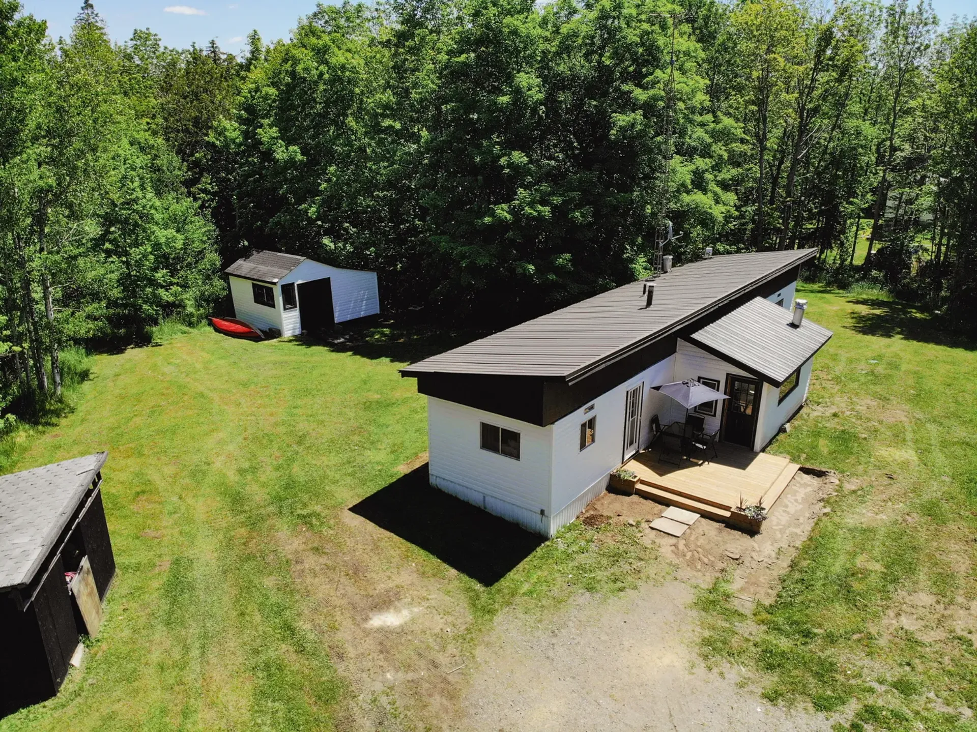 Hus i Whitestone, Ontario 10783032