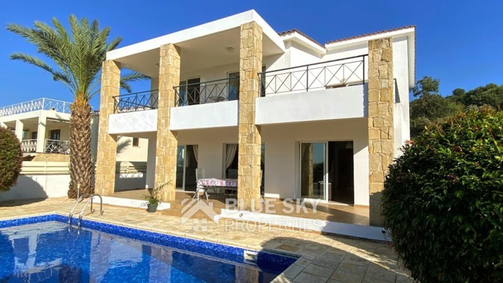 rumah dalam Stroumpi, Paphos 10785208