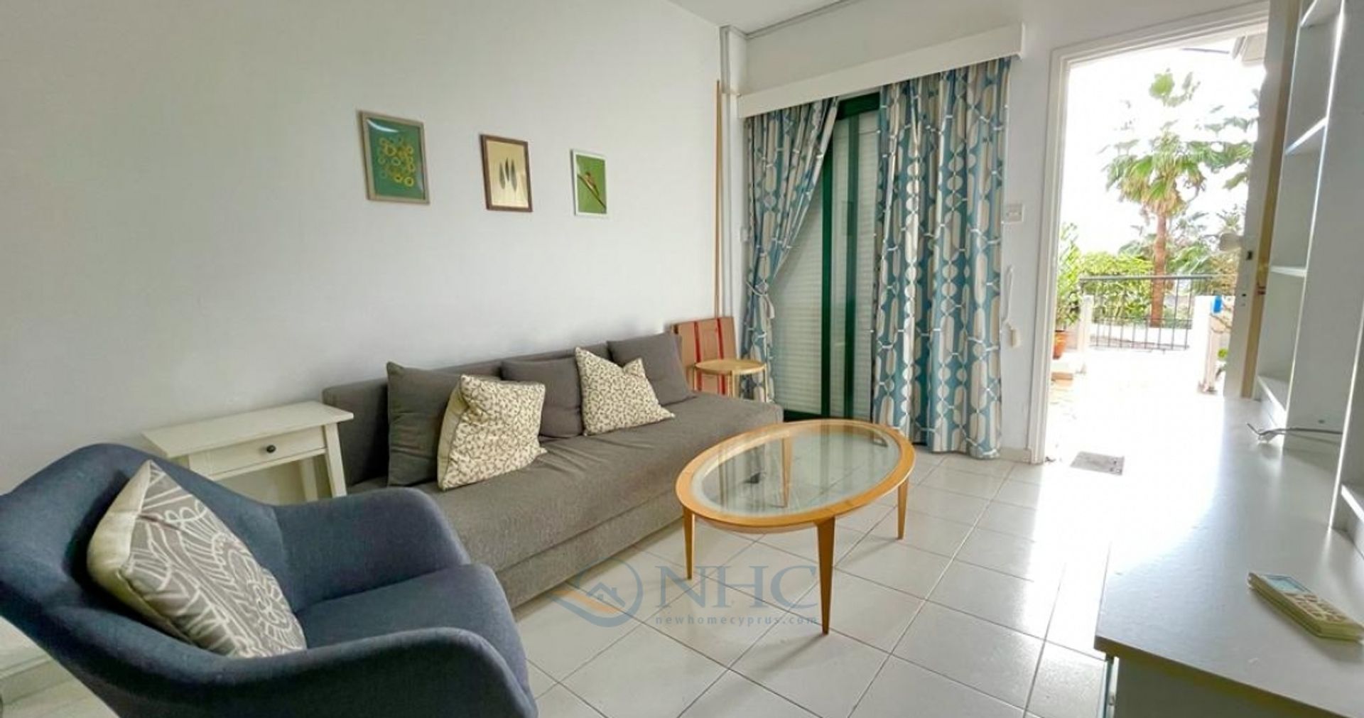 Condominium in Kissonerga, Paphos 10785414