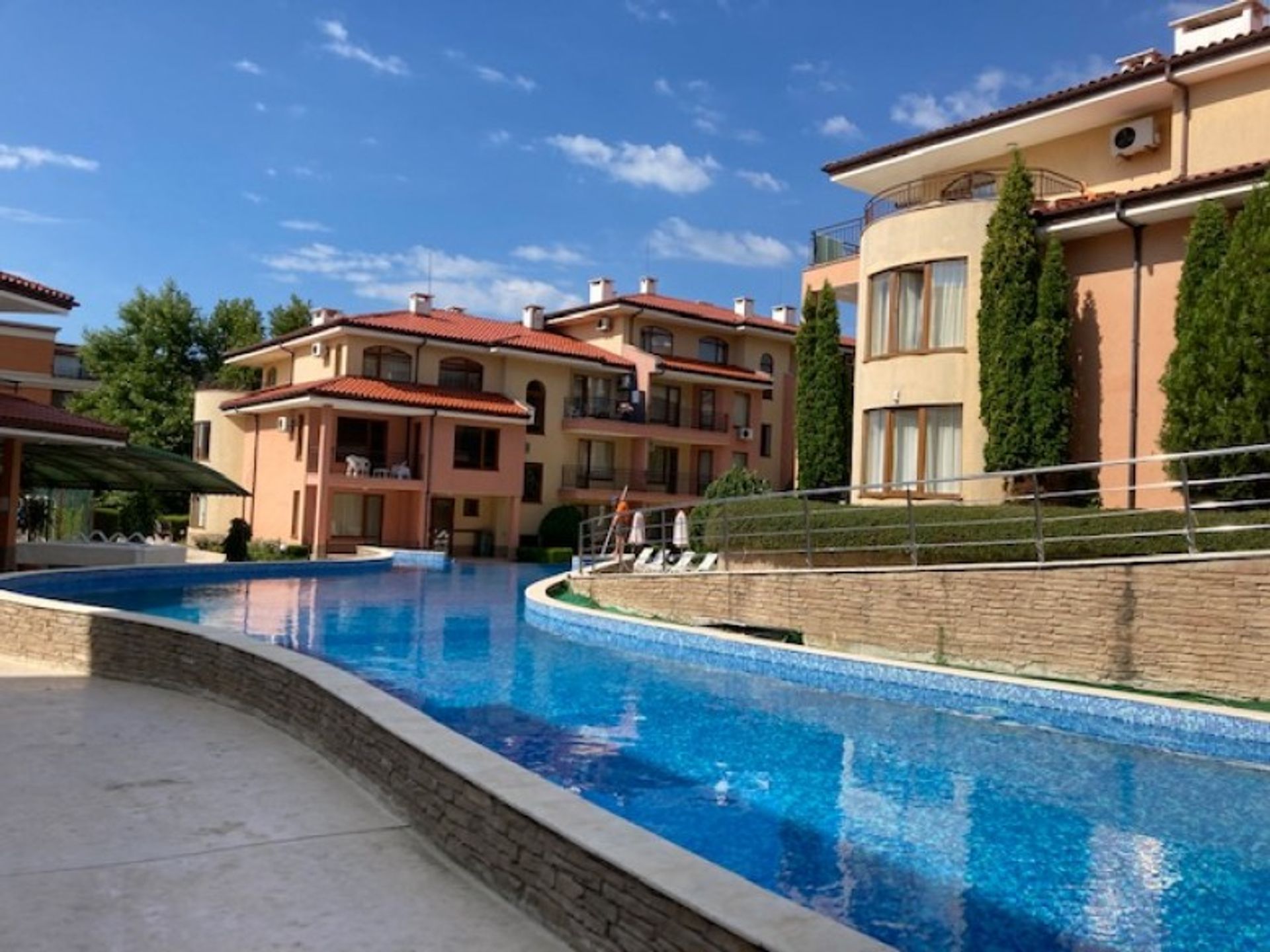 Condominio en Sveti Vlas, Burgas 10785437