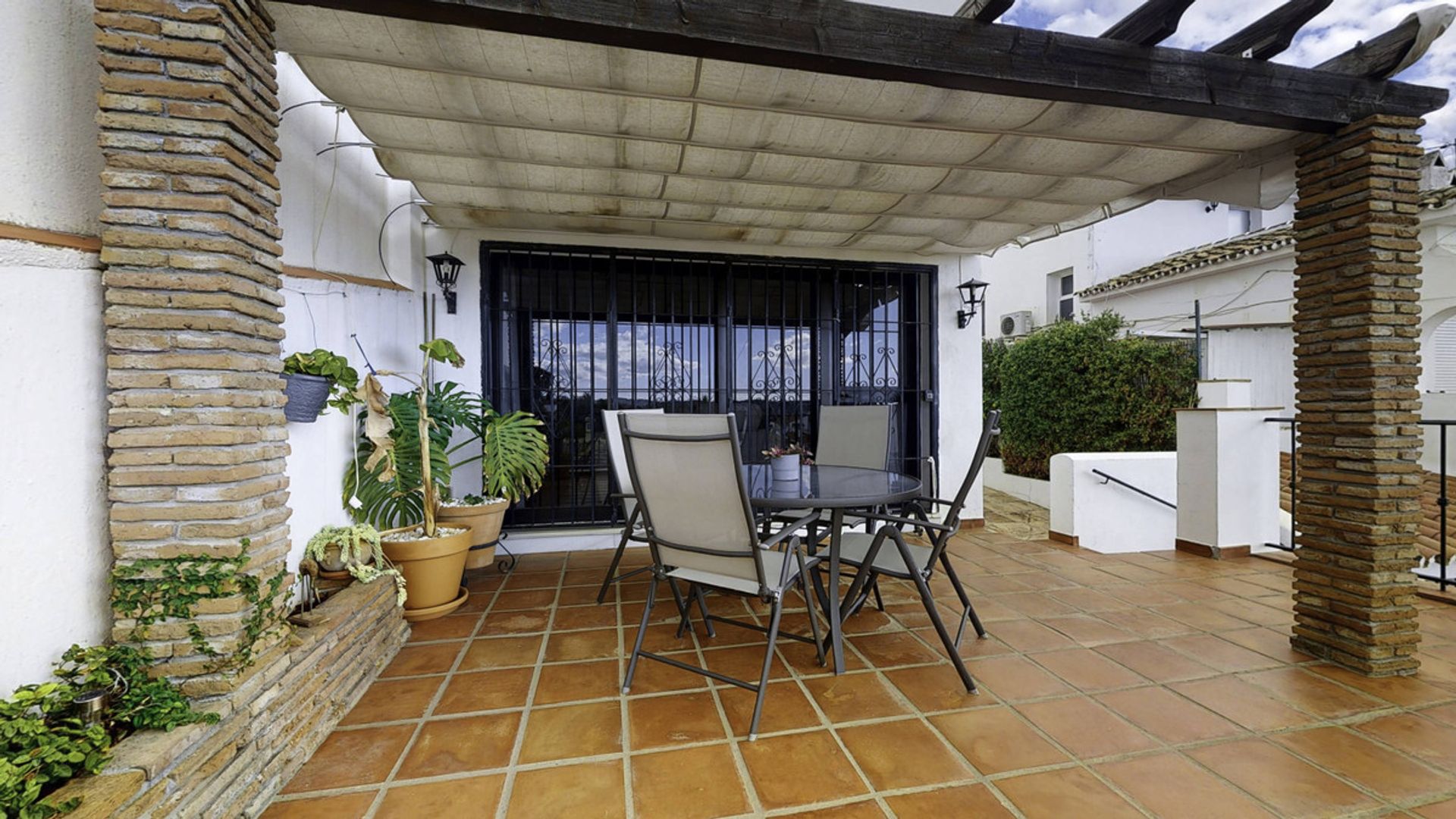 Huis in Las Lagunas de Mijas, Andalucía 10786120