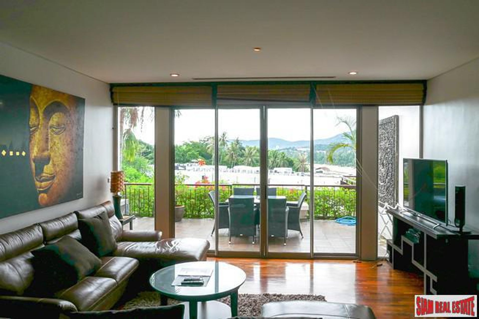 Condominium in Karon, Phuket 10786490