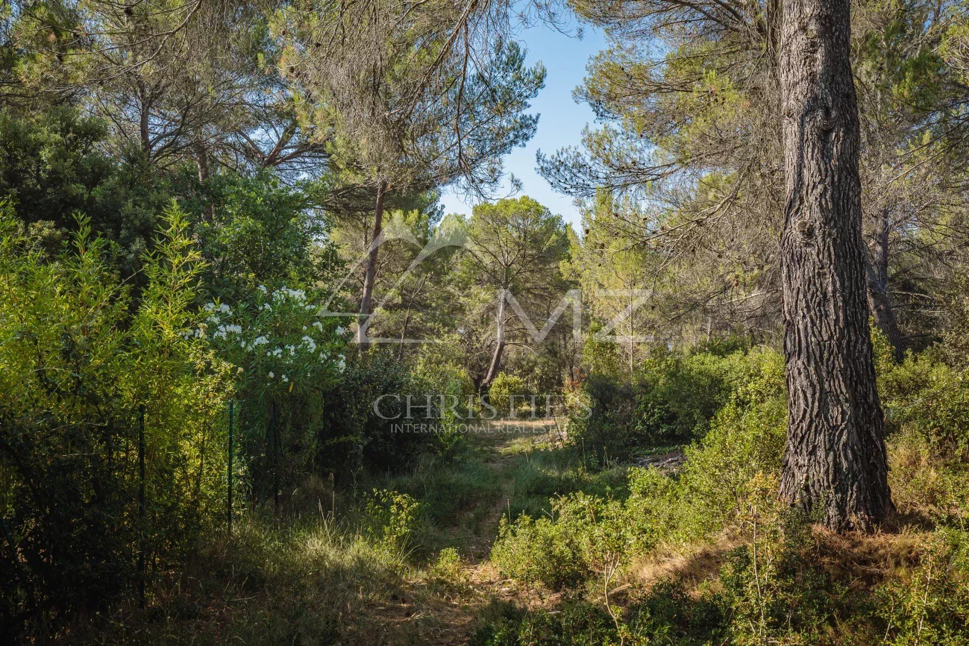 住宅 在 Aix-en-Provence, Bouches-du-Rhône 10787006