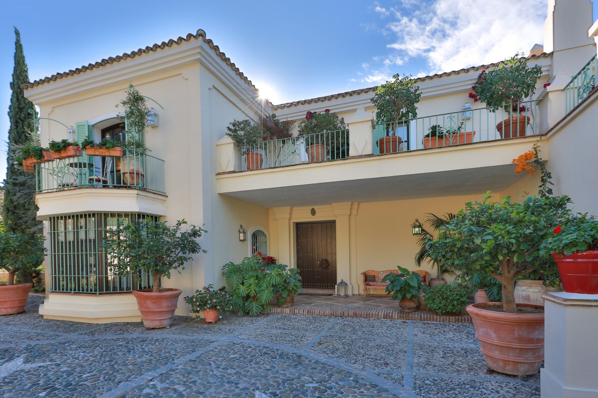 House in Benahavís, Andalucía 10787488