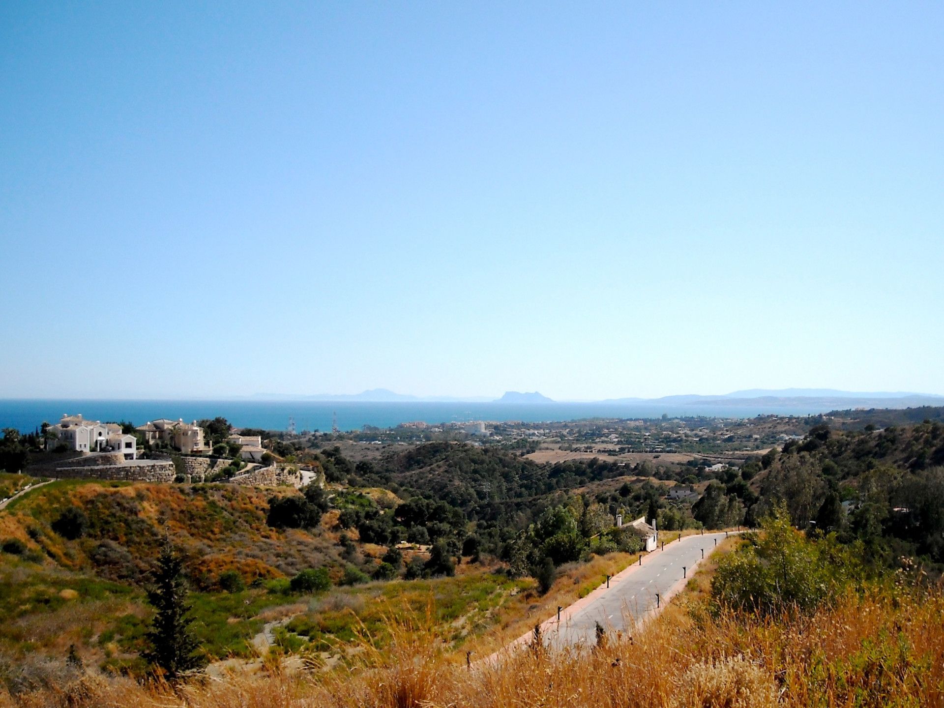 Terre dans San Pedro de Alcántara, Andalousie 10787496