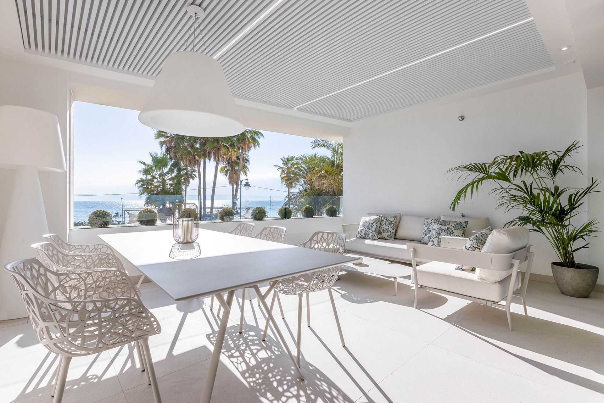 Condominium in Estepona, Andalusia 10787625