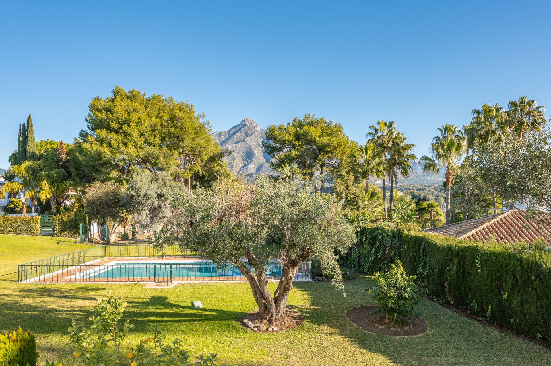 casa en Marbella, Andalucía 10787753