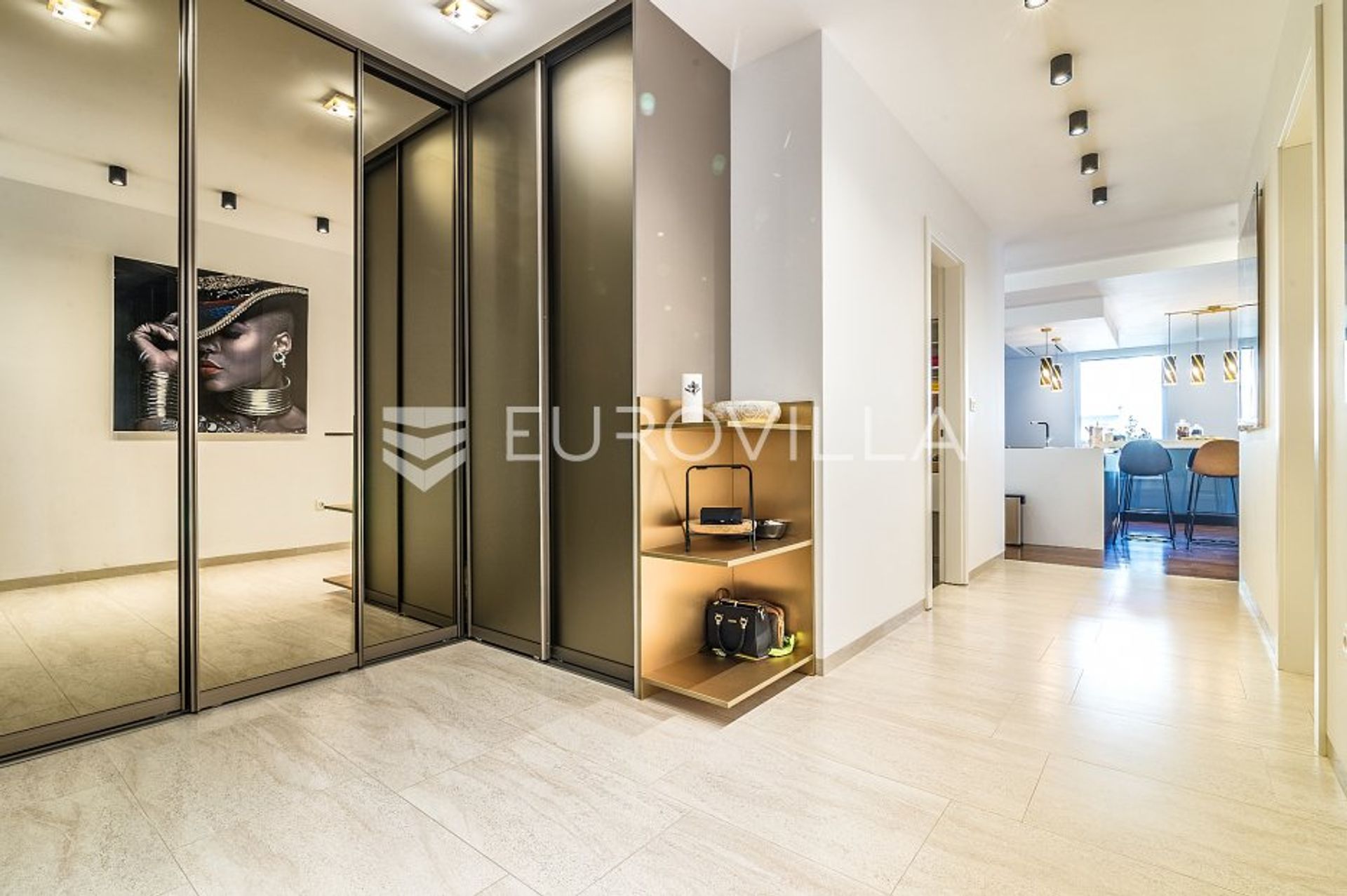 Condominio en Zagreb,  10790120